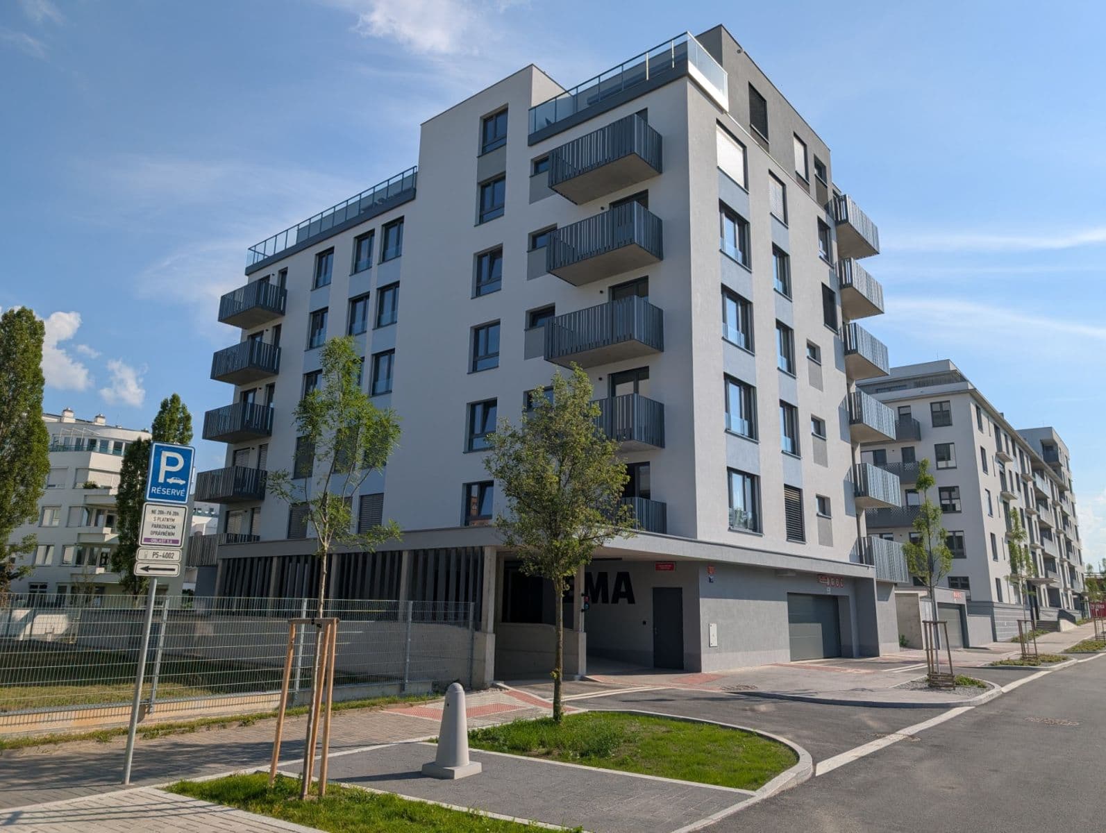 Prenájom bytu 1-izbový 33 m², Divíškové, Praha, Praha Prenájom bytu 1-izbový 33 m², Divíškové, Praha, Praha