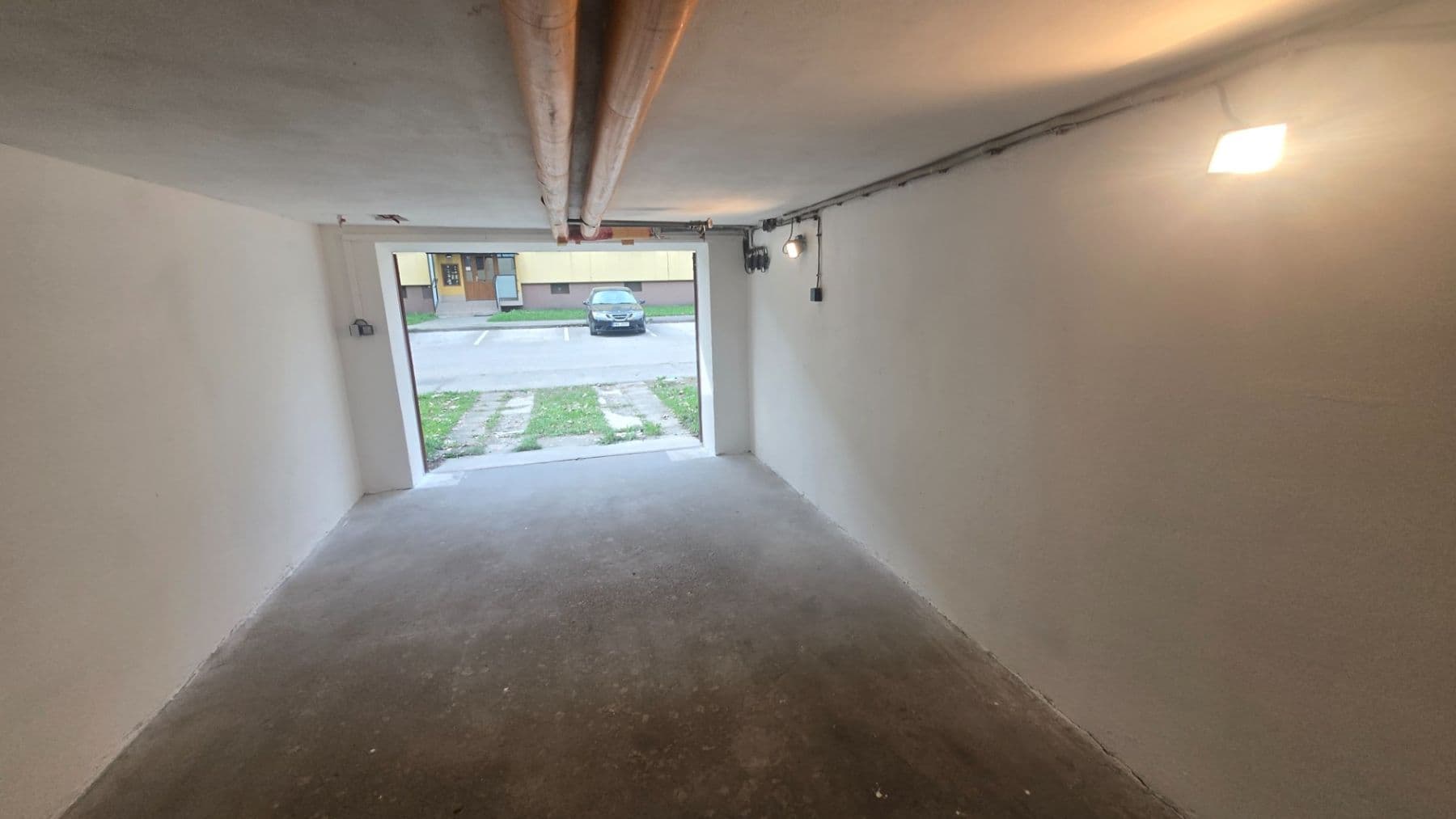 Predaj garáže 17 m², Frýdek-Místek, Moravskoslezský kraj Predaj garáže 17 m², Frýdek-Místek, Moravskoslezský kraj
