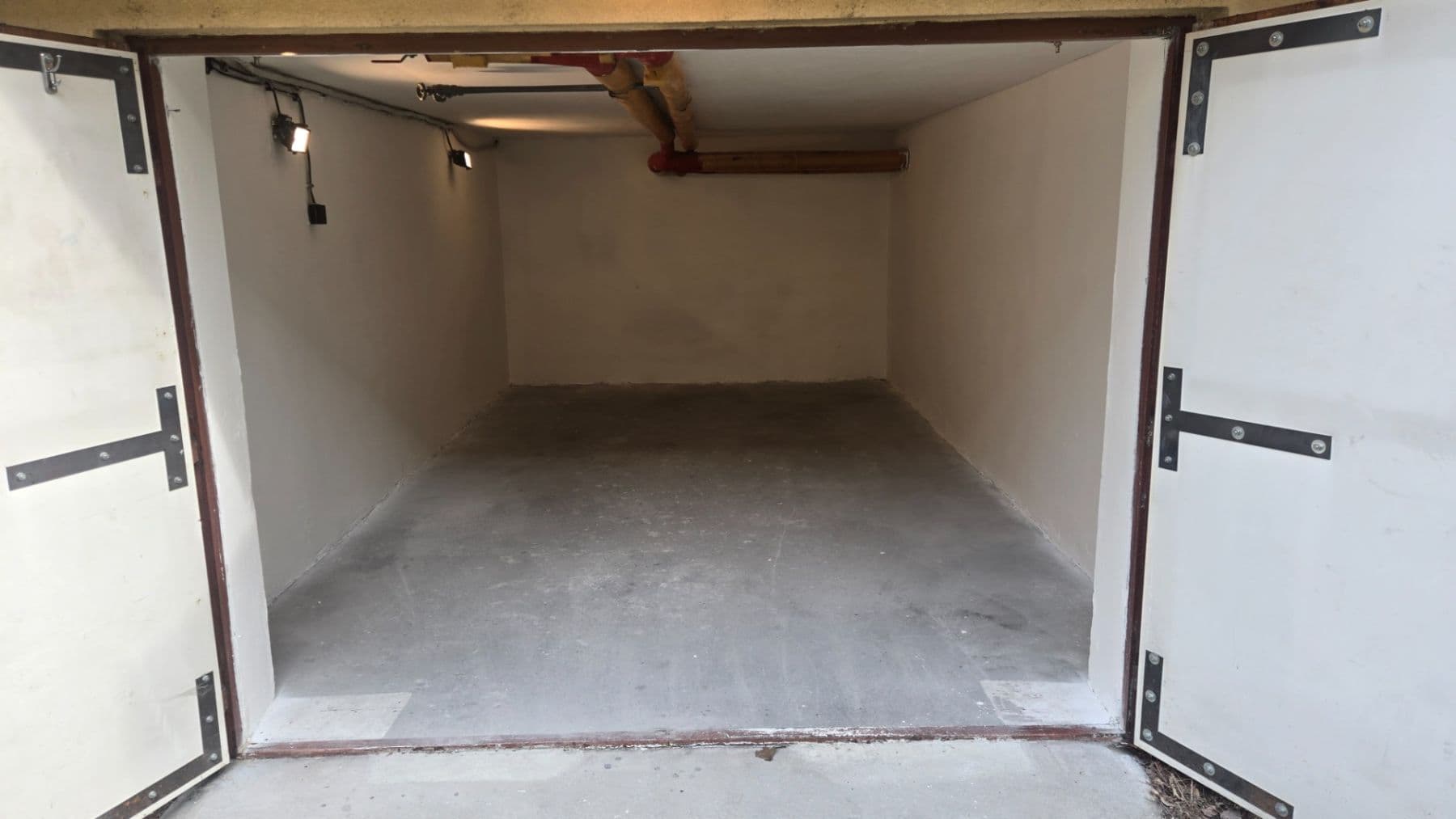 Predaj garáže 17 m², Frýdek-Místek, Moravskoslezský kraj Predaj garáže 17 m², Frýdek-Místek, Moravskoslezský kraj