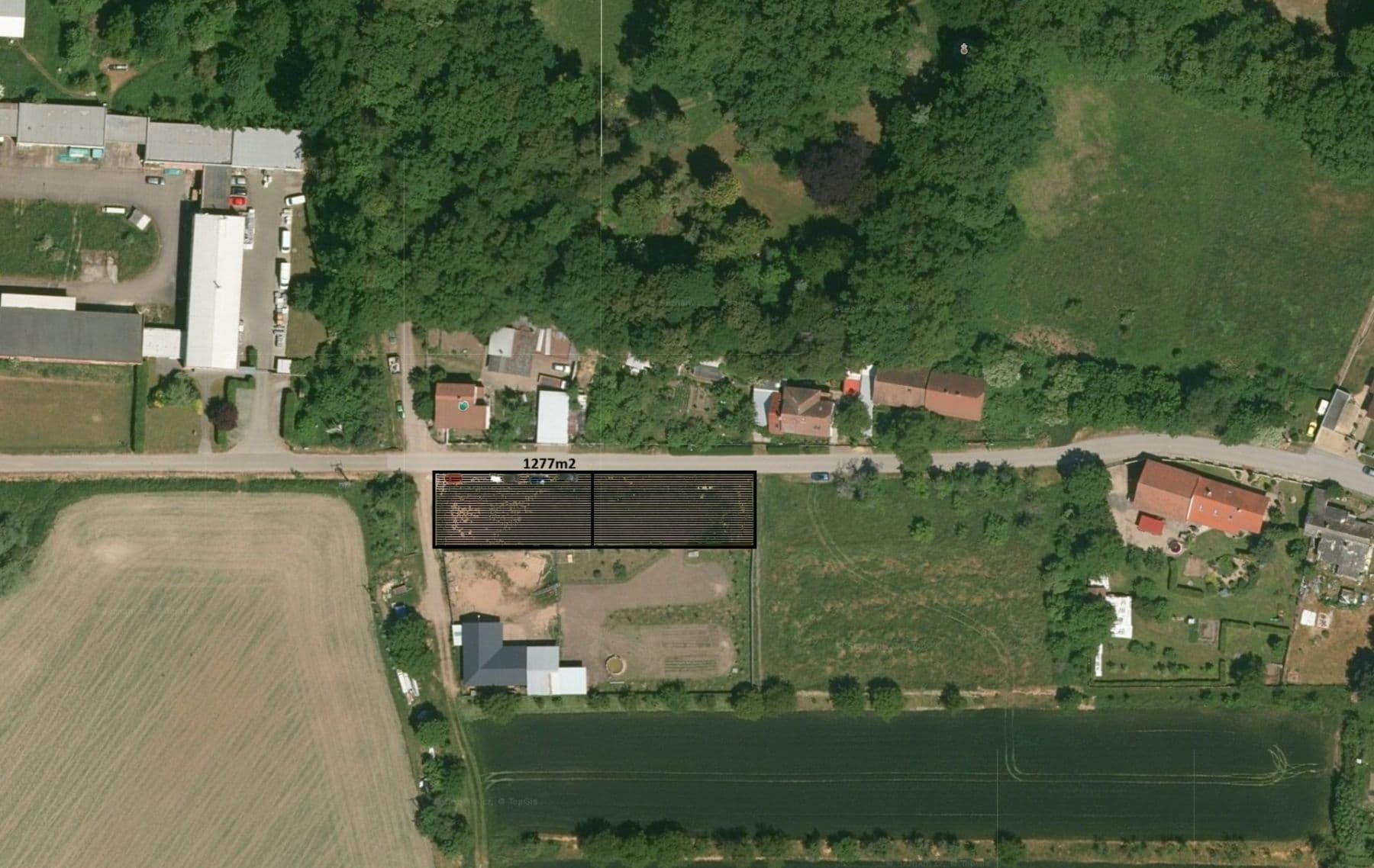 Predaj pozemku 1.277 m², Dobřenice, Královéhradecký kraj Predaj pozemku 1.277 m², Dobřenice, Královéhradecký kraj