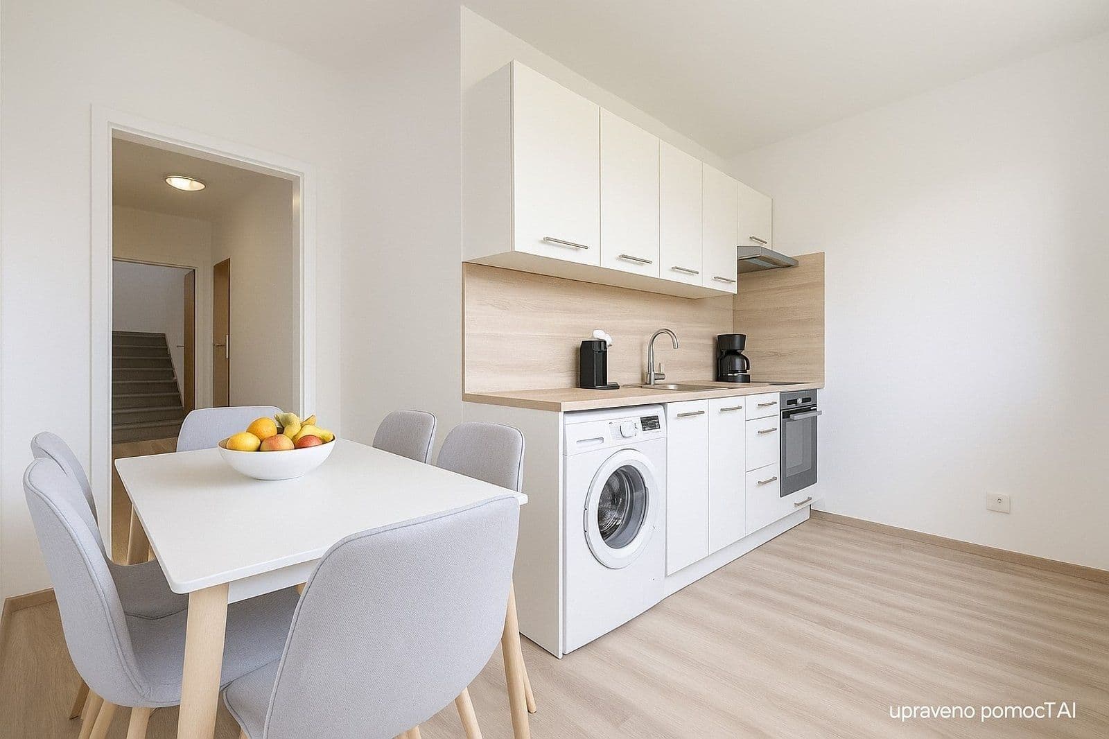 Prenájom bytu 2-izbový 57 m², Ostravská, Český Těšín, Moravskoslezský kraj Prenájom bytu 2-izbový 57 m², Ostravská, Český Těšín, Moravskoslezský kraj