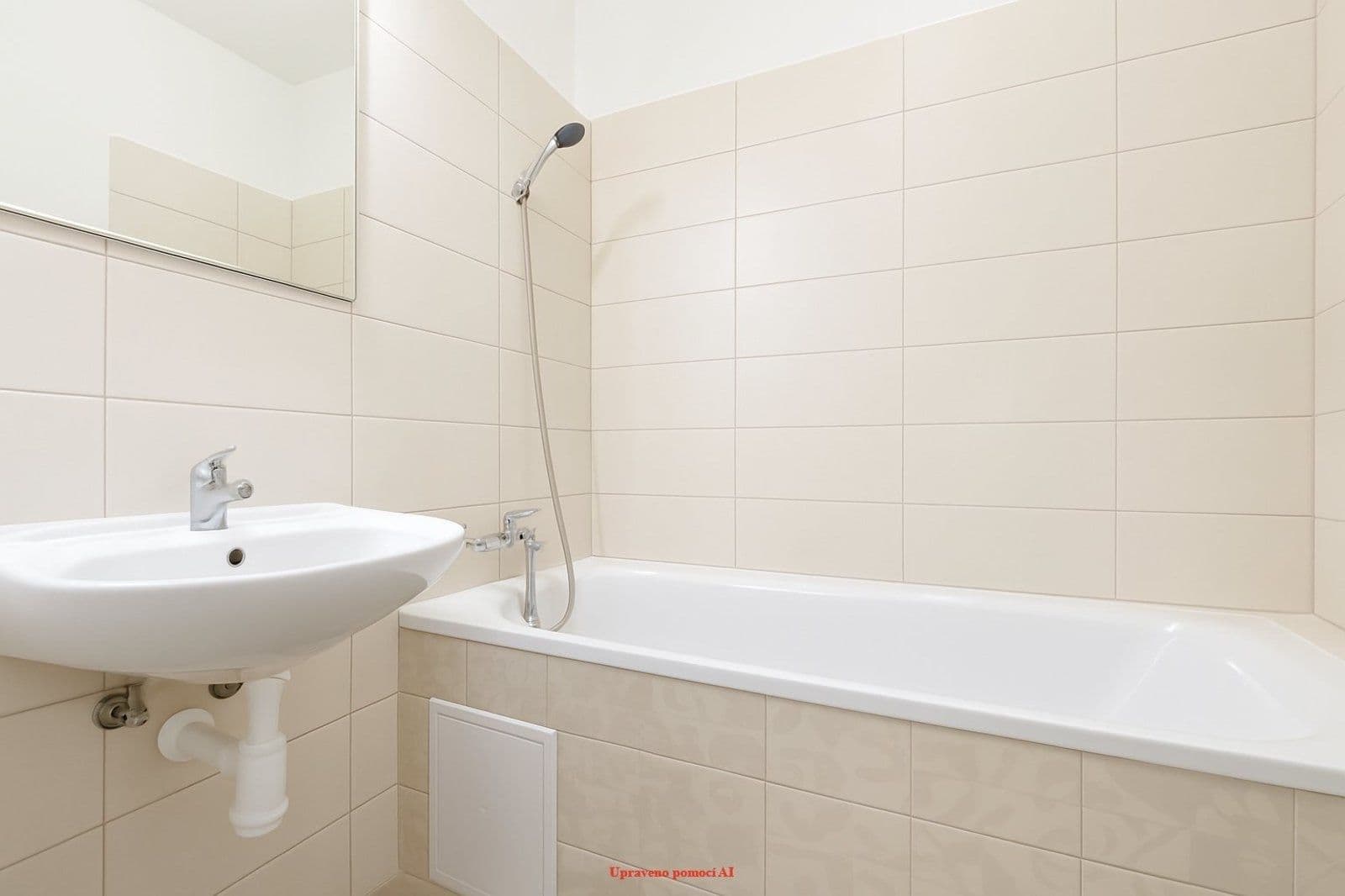 Prenájom bytu 2-izbový 57 m², Ostravská, Český Těšín, Moravskoslezský kraj Prenájom bytu 2-izbový 57 m², Ostravská, Český Těšín, Moravskoslezský kraj