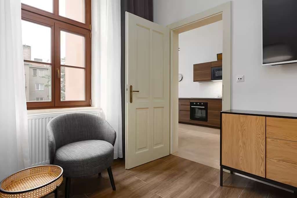 Prenájom bytu 43 m², Legerova, Praha, Praha Prenájom bytu 43 m², Legerova, Praha, Praha