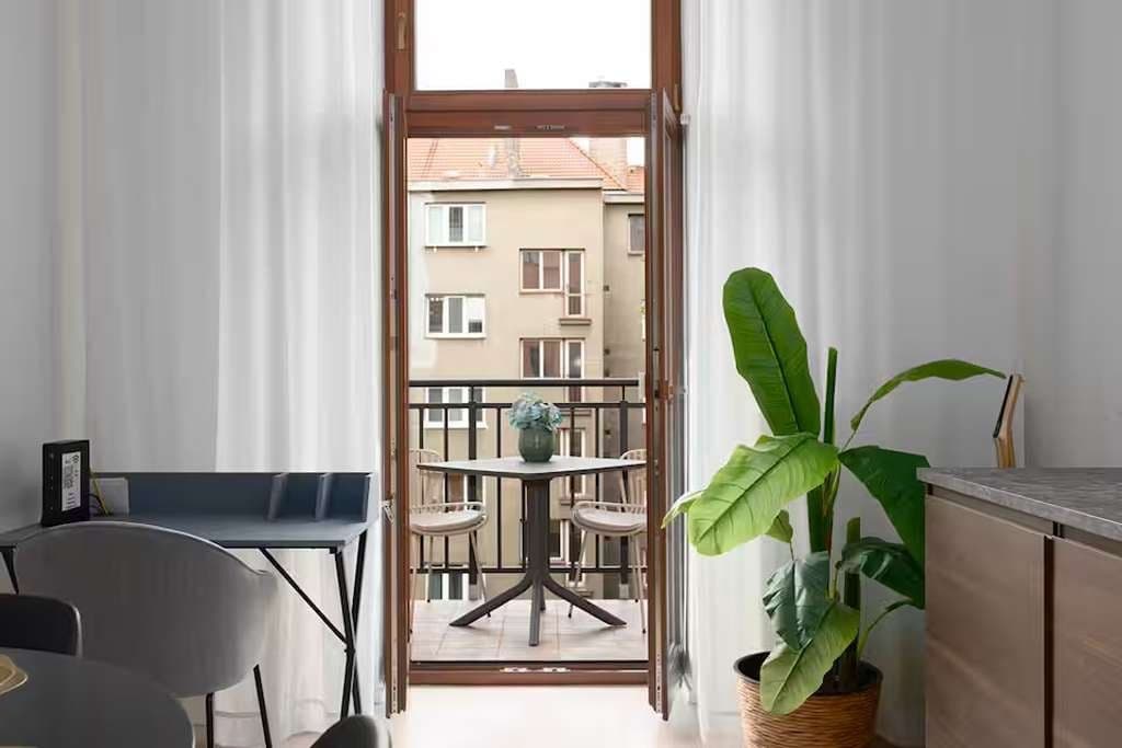 Prenájom bytu 43 m², Legerova, Praha, Praha Prenájom bytu 43 m², Legerova, Praha, Praha