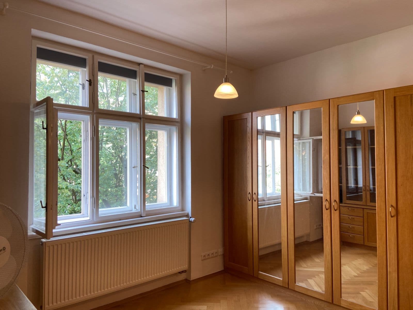 Prenájom bytu 2-izbový 58 m², Národní obrany, Praha, Praha Prenájom bytu 2-izbový 58 m², Národní obrany, Praha, Praha