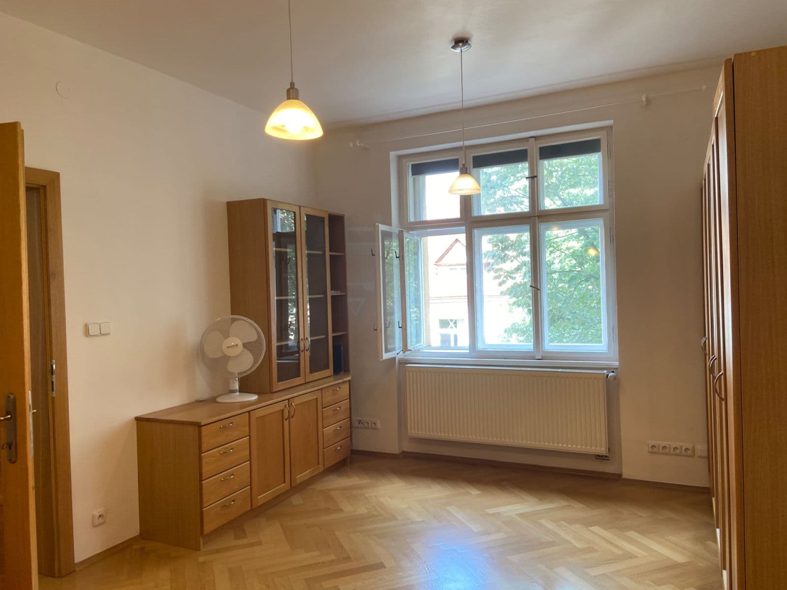 Prenájom bytu 2-izbový 58 m², Národní obrany, Praha, Praha Prenájom bytu 2-izbový 58 m², Národní obrany, Praha, Praha