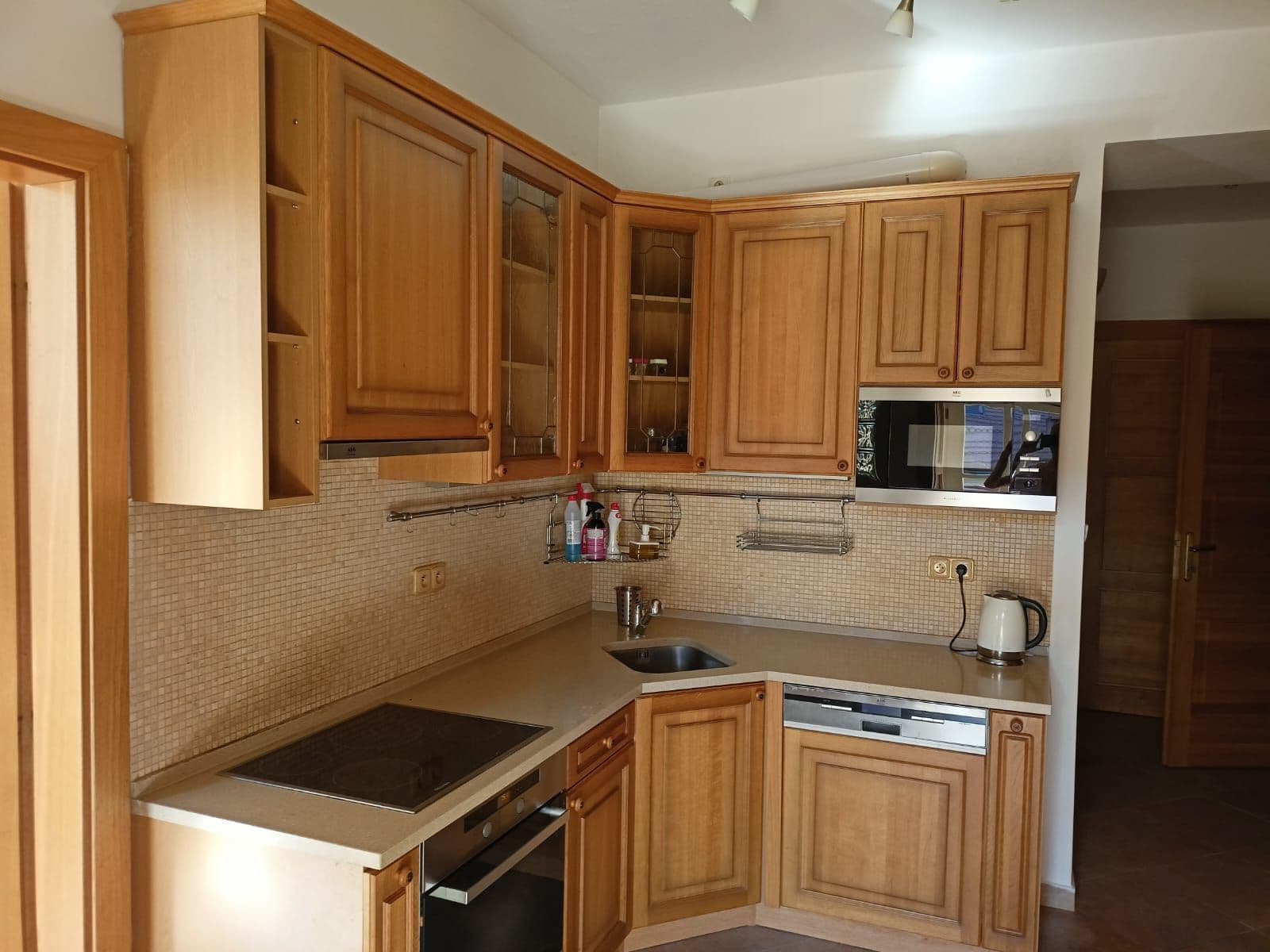 Prenájom bytu 2-izbový 58 m², Národní obrany, Praha, Praha Prenájom bytu 2-izbový 58 m², Národní obrany, Praha, Praha