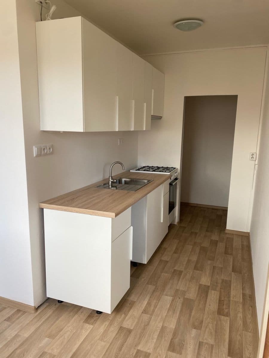 Prenájom bytu 2-izbový 60 m², Václava Špály, Prostějov, Olomoucký kraj Prenájom bytu 2-izbový 60 m², Václava Špály, Prostějov, Olomoucký kraj