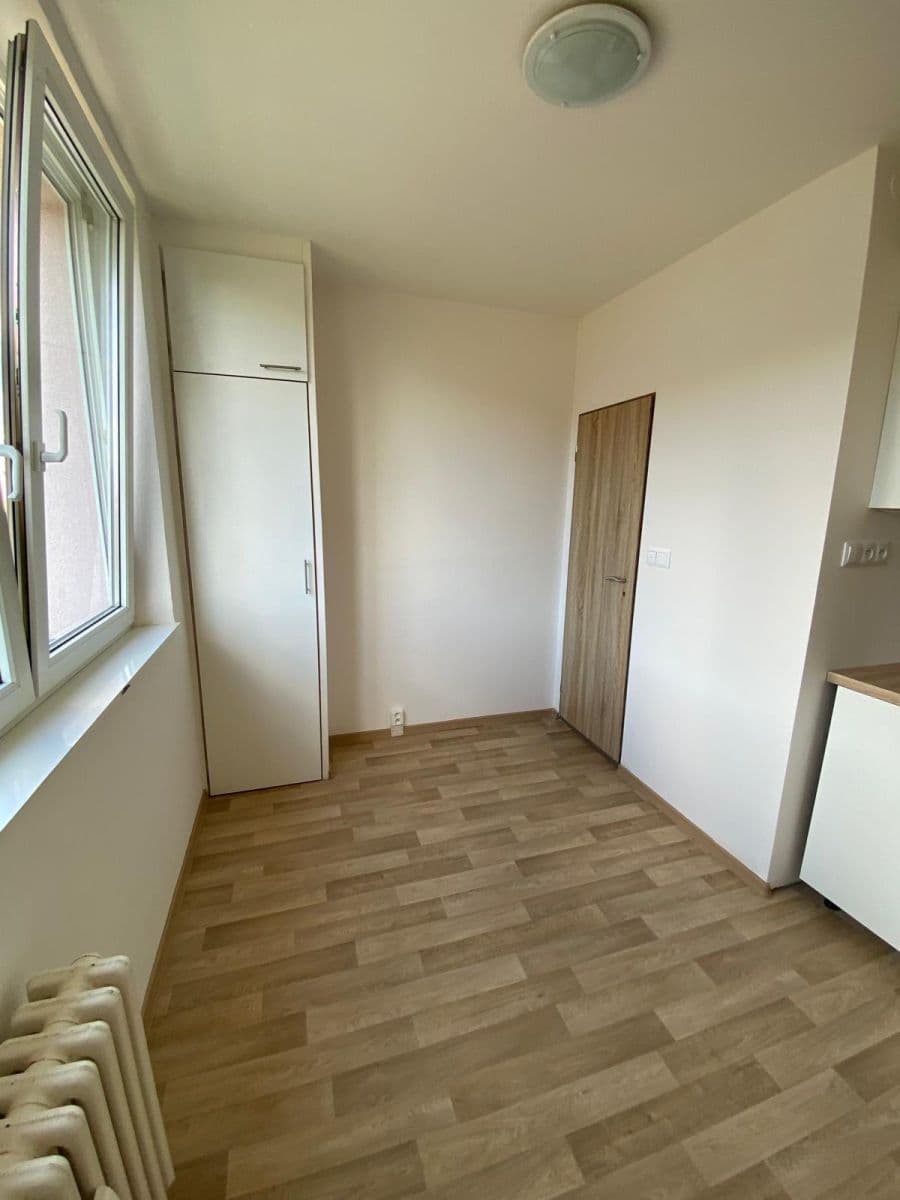 Prenájom bytu 2-izbový 60 m², Václava Špály, Prostějov, Olomoucký kraj Prenájom bytu 2-izbový 60 m², Václava Špály, Prostějov, Olomoucký kraj