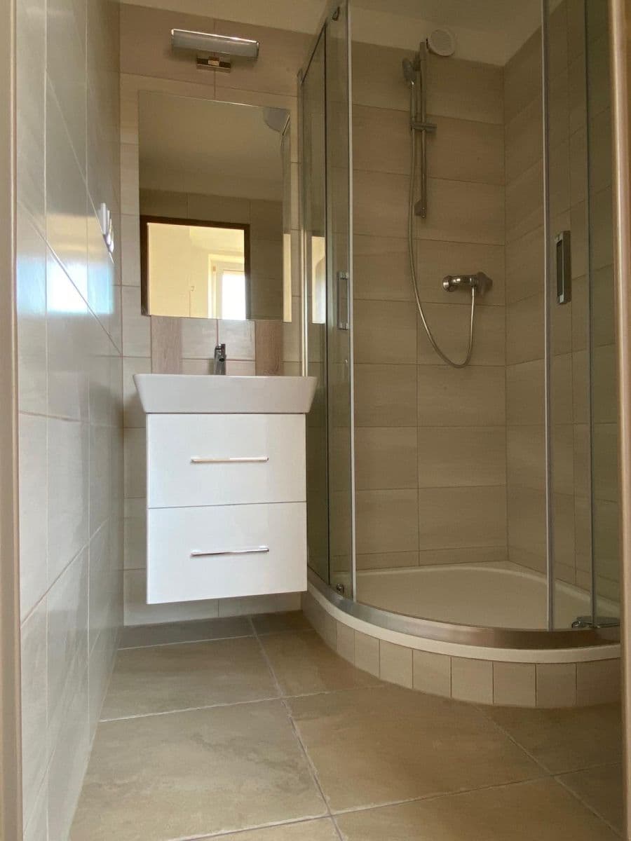 Prenájom bytu 2-izbový 60 m², Václava Špály, Prostějov, Olomoucký kraj Prenájom bytu 2-izbový 60 m², Václava Špály, Prostějov, Olomoucký kraj
