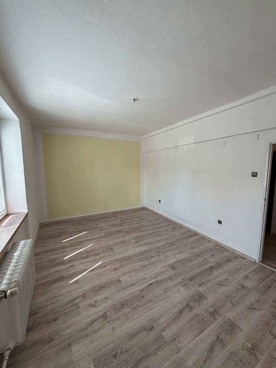 Prenájom bytu 2-izbový 68 m², Havířská, Karviná, Moravskoslezský kraj Prenájom bytu 2-izbový 68 m², Havířská, Karviná, Moravskoslezský kraj