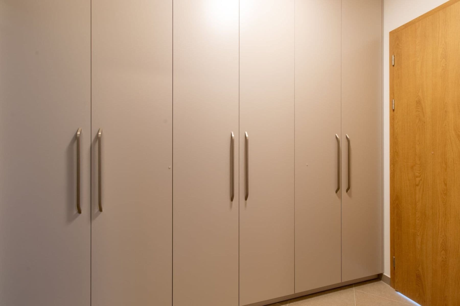 Prenájom bytu 2-izbový 40 m², Honzíkova, Praha, Praha Prenájom bytu 2-izbový 40 m², Honzíkova, Praha, Praha