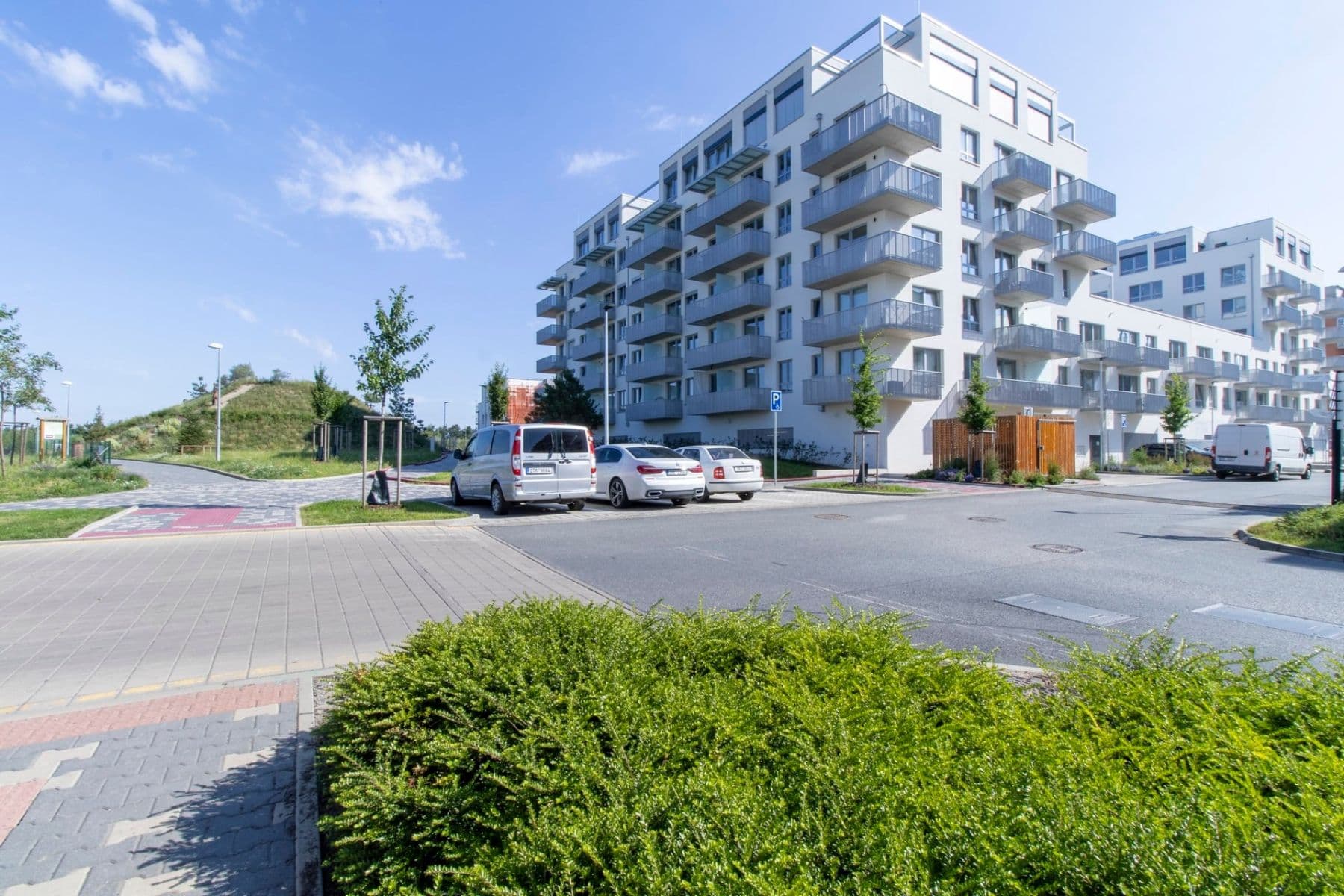 Prenájom bytu 2-izbový 40 m², Honzíkova, Praha, Praha Prenájom bytu 2-izbový 40 m², Honzíkova, Praha, Praha