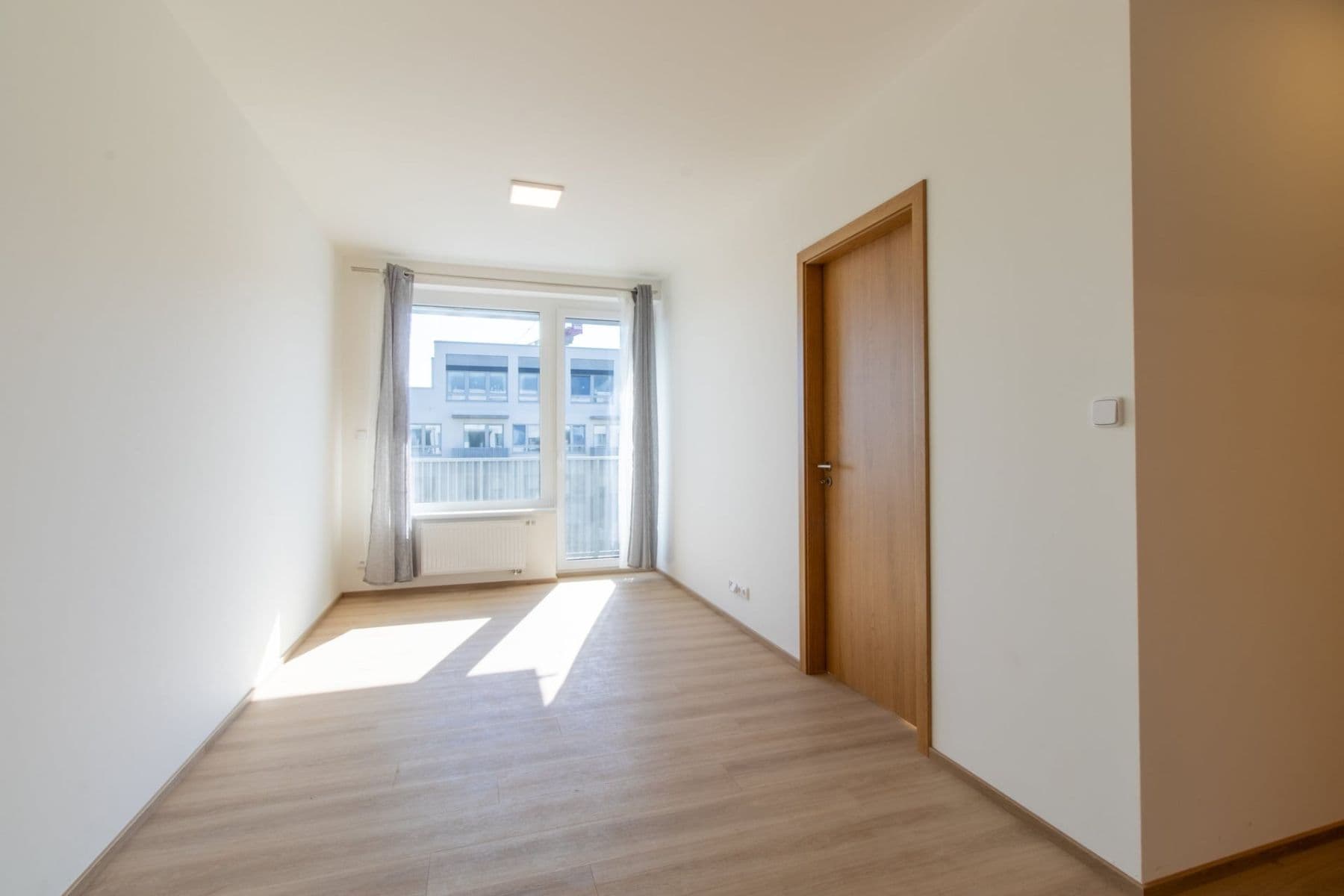 Prenájom bytu 2-izbový 40 m², Honzíkova, Praha, Praha Prenájom bytu 2-izbový 40 m², Honzíkova, Praha, Praha