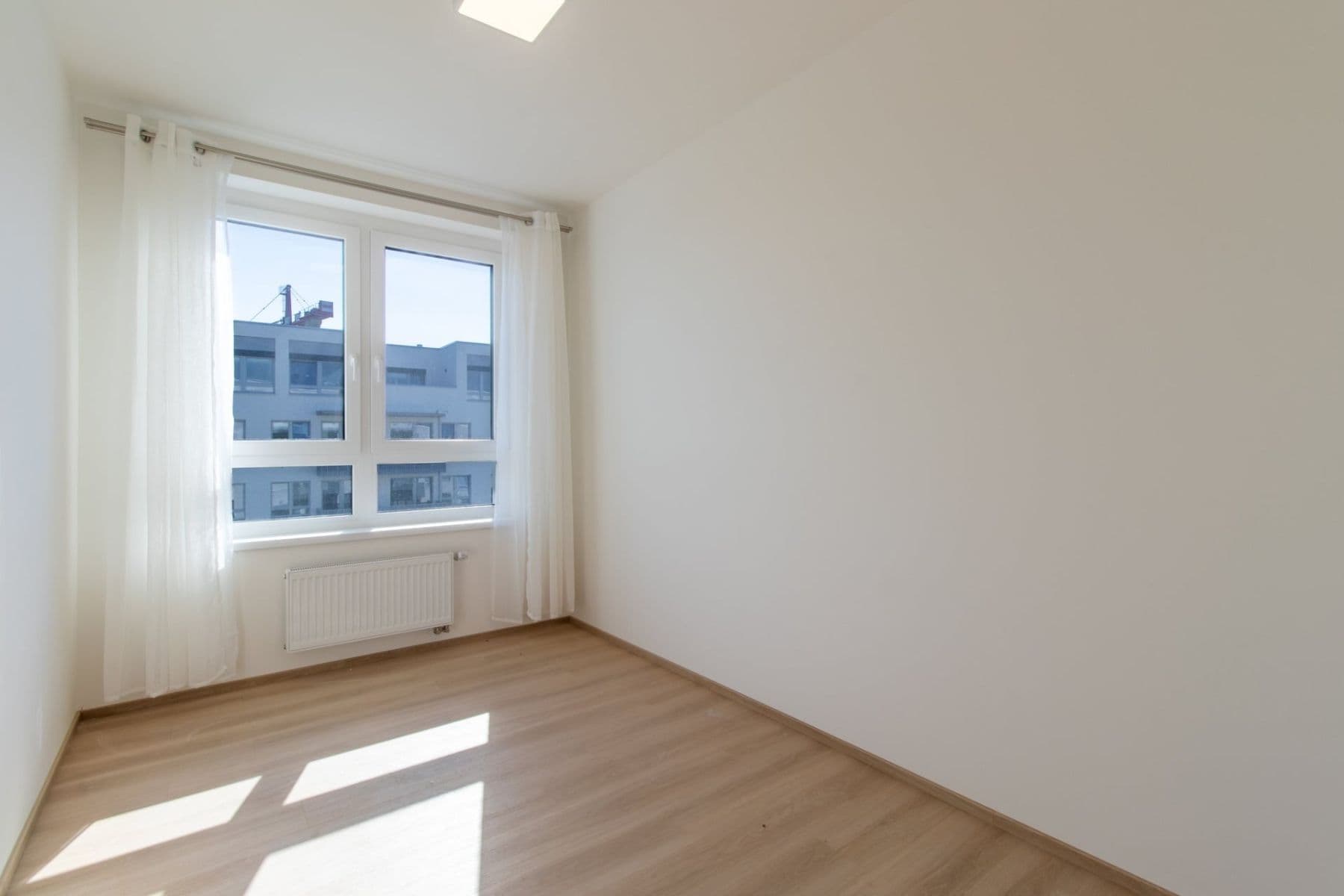 Prenájom bytu 2-izbový 40 m², Honzíkova, Praha, Praha Prenájom bytu 2-izbový 40 m², Honzíkova, Praha, Praha