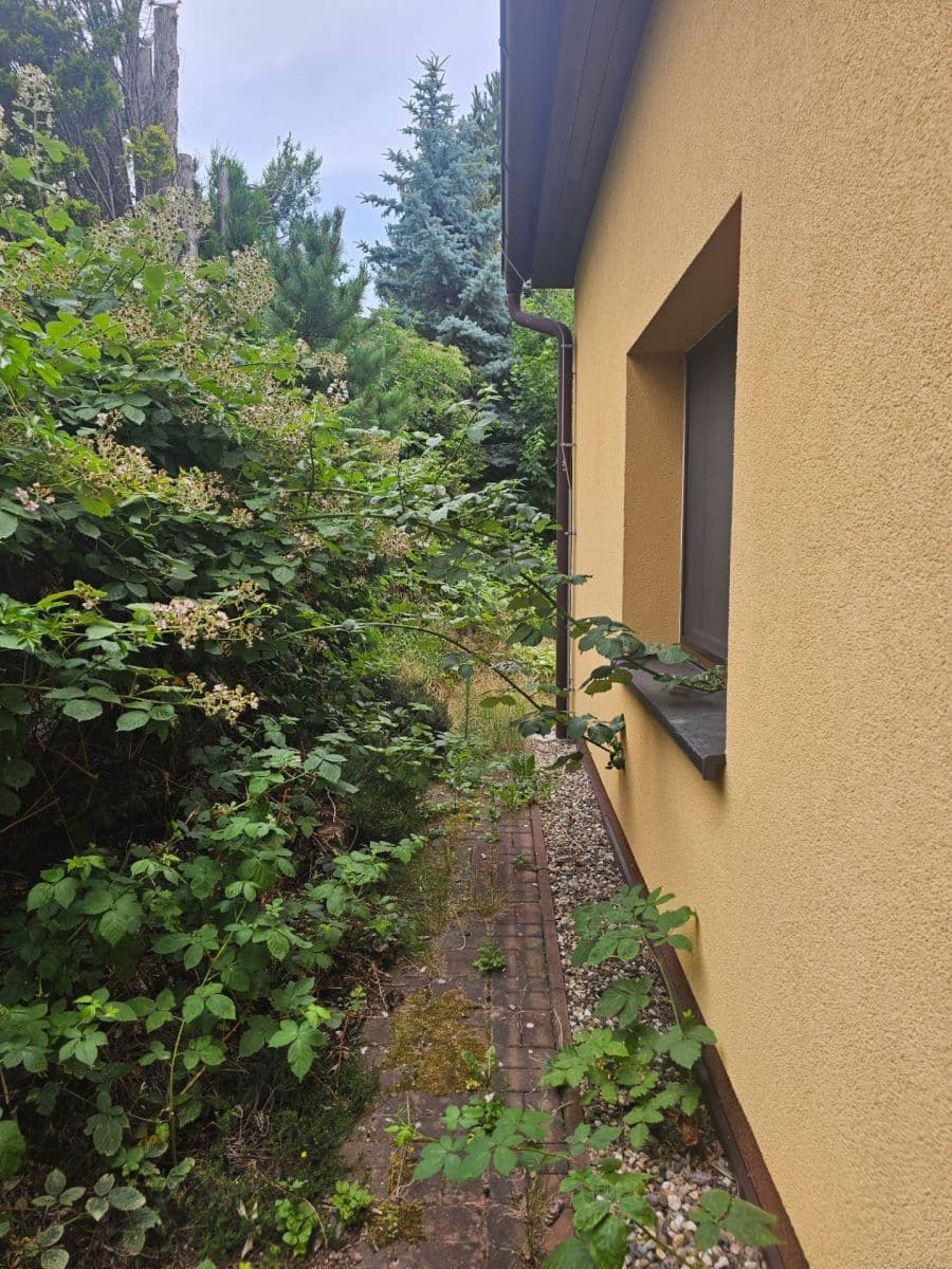 Predaj domu 120 m², pozemek 998 m², Ořechová, Mělník, Středočeský kraj Predaj domu 120 m², pozemek 998 m², Ořechová, Mělník, Středočeský kraj