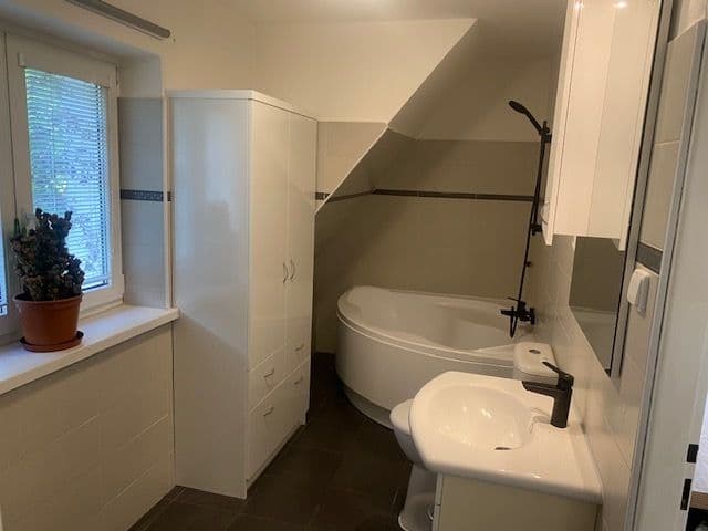 Prenájom bytu 2-izbový 69 m², Nad Jenerálkou, Praha, Praha Prenájom bytu 2-izbový 69 m², Nad Jenerálkou, Praha, Praha