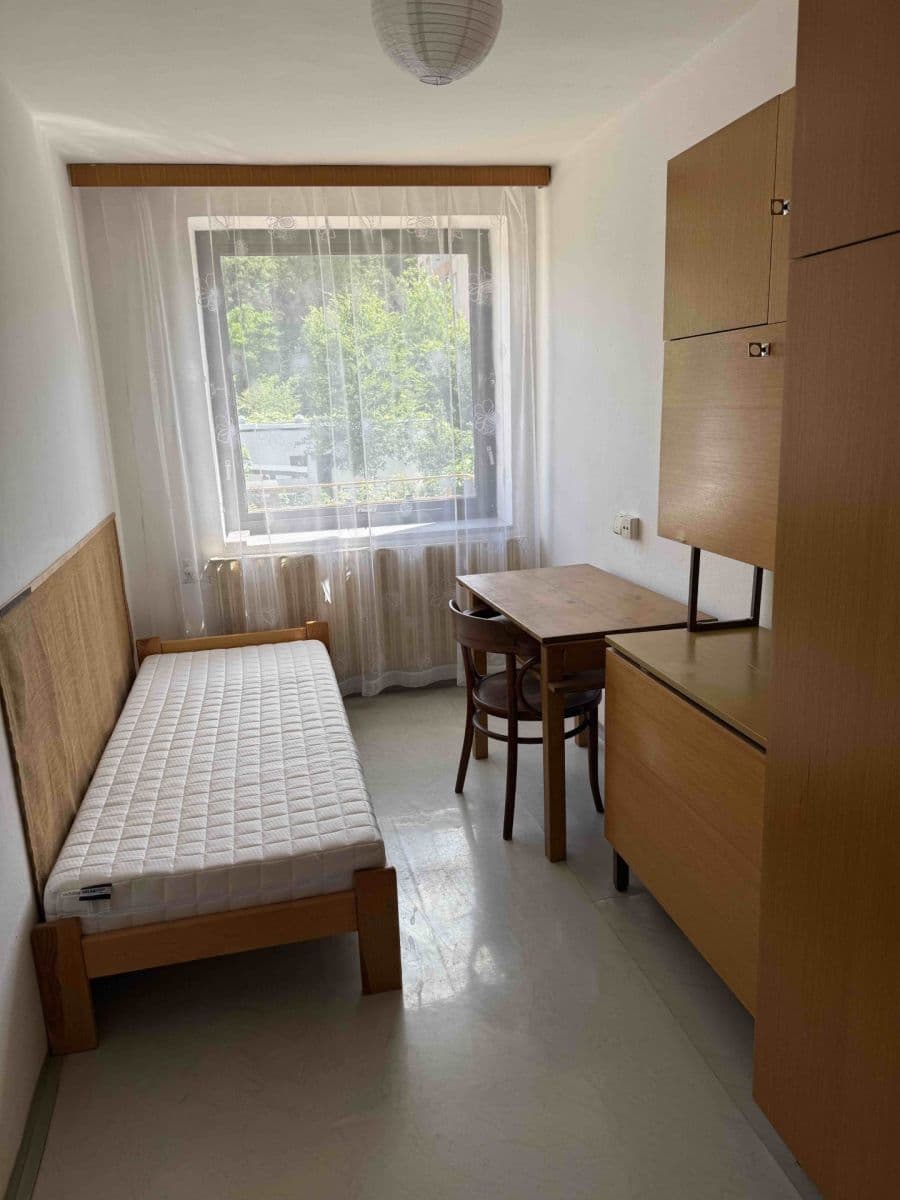Prenájom domu 75 m², pozemek 130 m², Šeříková, Brno, Jihomoravský kraj Prenájom domu 75 m², pozemek 130 m², Šeříková, Brno, Jihomoravský kraj