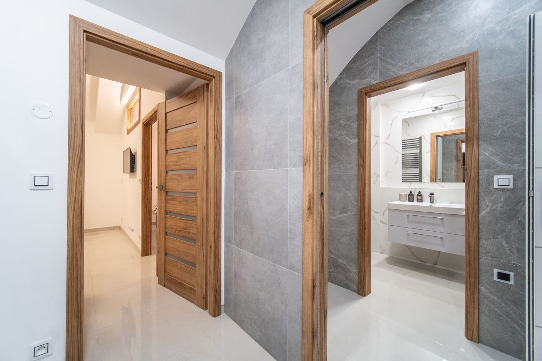 Prenájom bytu 2-izbový 37 m², Sokolovská, Praha, Praha Prenájom bytu 2-izbový 37 m², Sokolovská, Praha, Praha