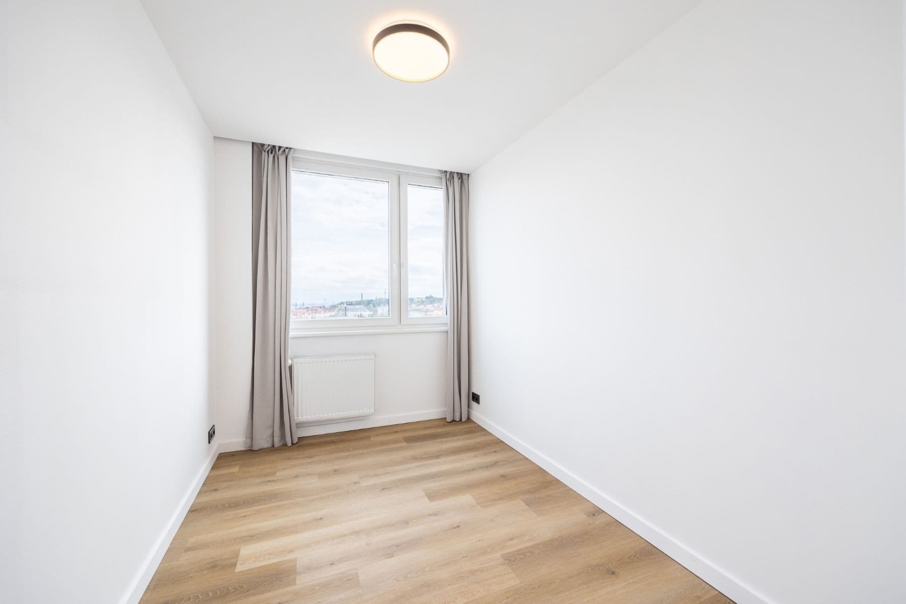 Predaj bytu 3-izbový 65 m², K Lánu, Praha, Praha Predaj bytu 3-izbový 65 m², K Lánu, Praha, Praha