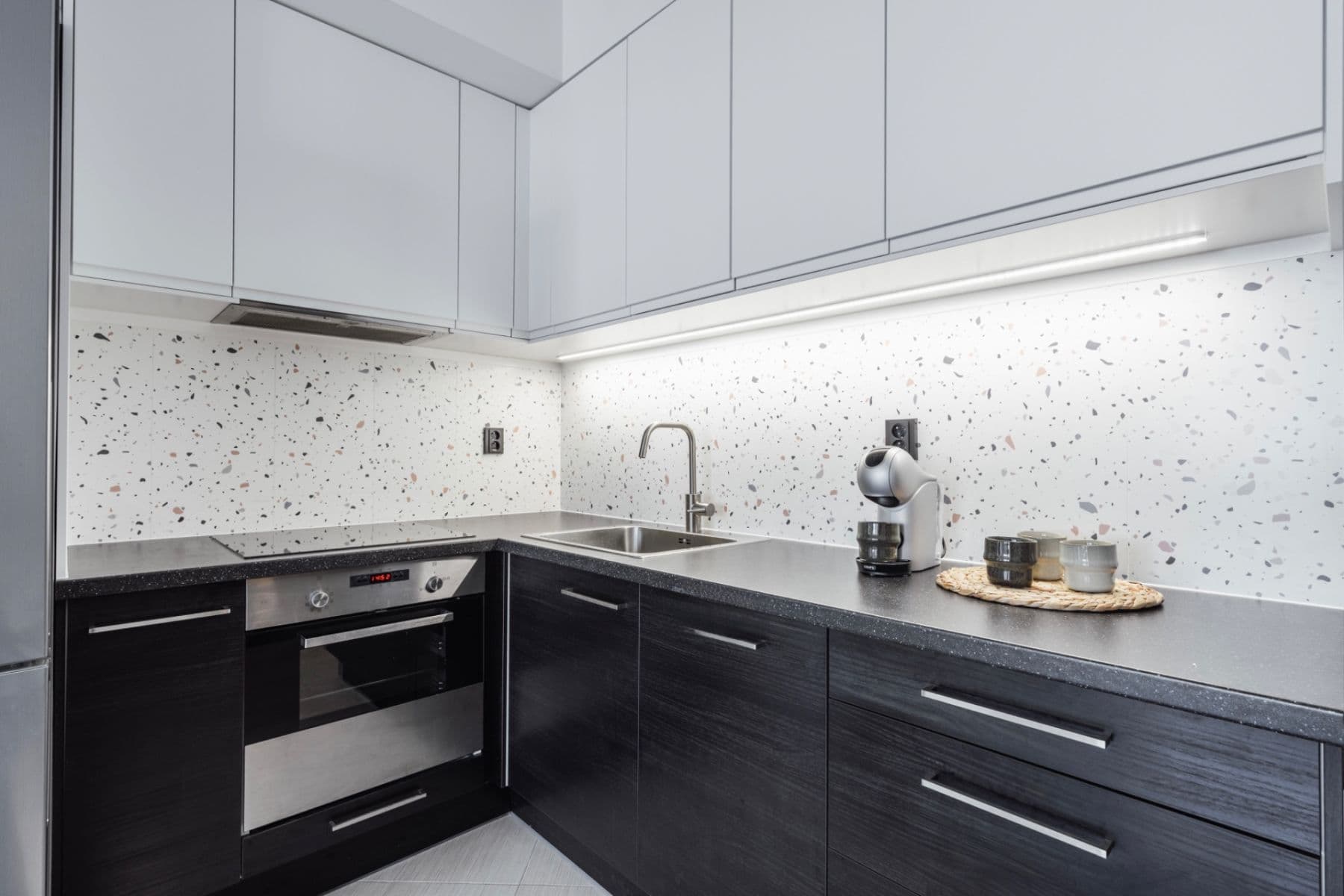 Predaj bytu 2-izbový 56 m², Makedonská, Praha, Praha Predaj bytu 2-izbový 56 m², Makedonská, Praha, Praha