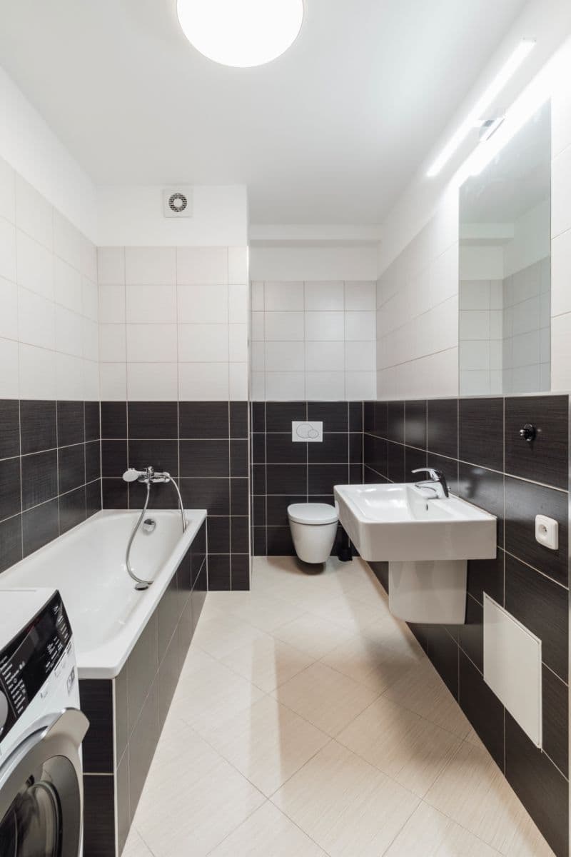 Predaj bytu 2-izbový 56 m², Makedonská, Praha, Praha Predaj bytu 2-izbový 56 m², Makedonská, Praha, Praha