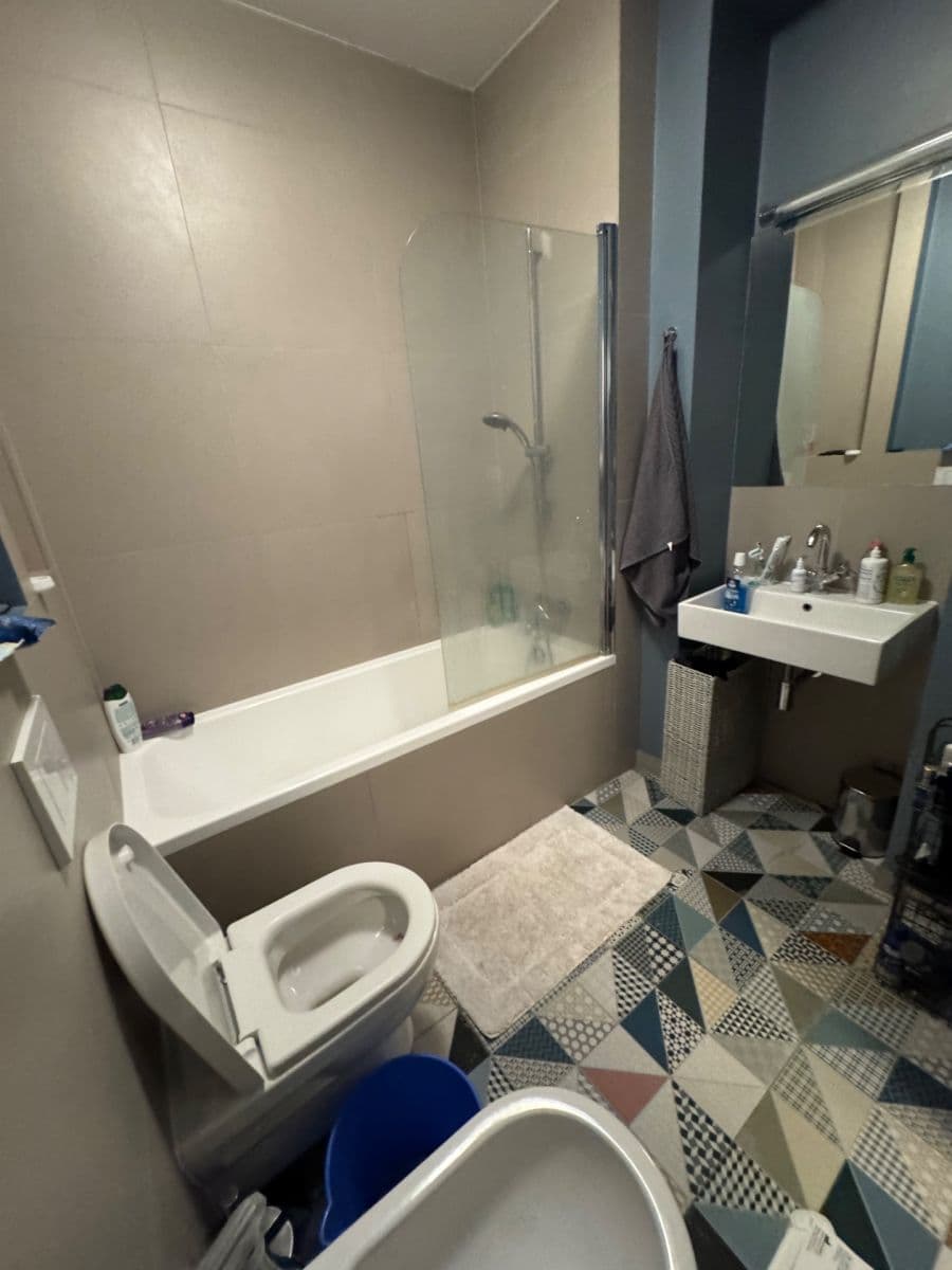Prenájom bytu 2-izbový 43 m², Lucemburská, Praha, Praha Prenájom bytu 2-izbový 43 m², Lucemburská, Praha, Praha