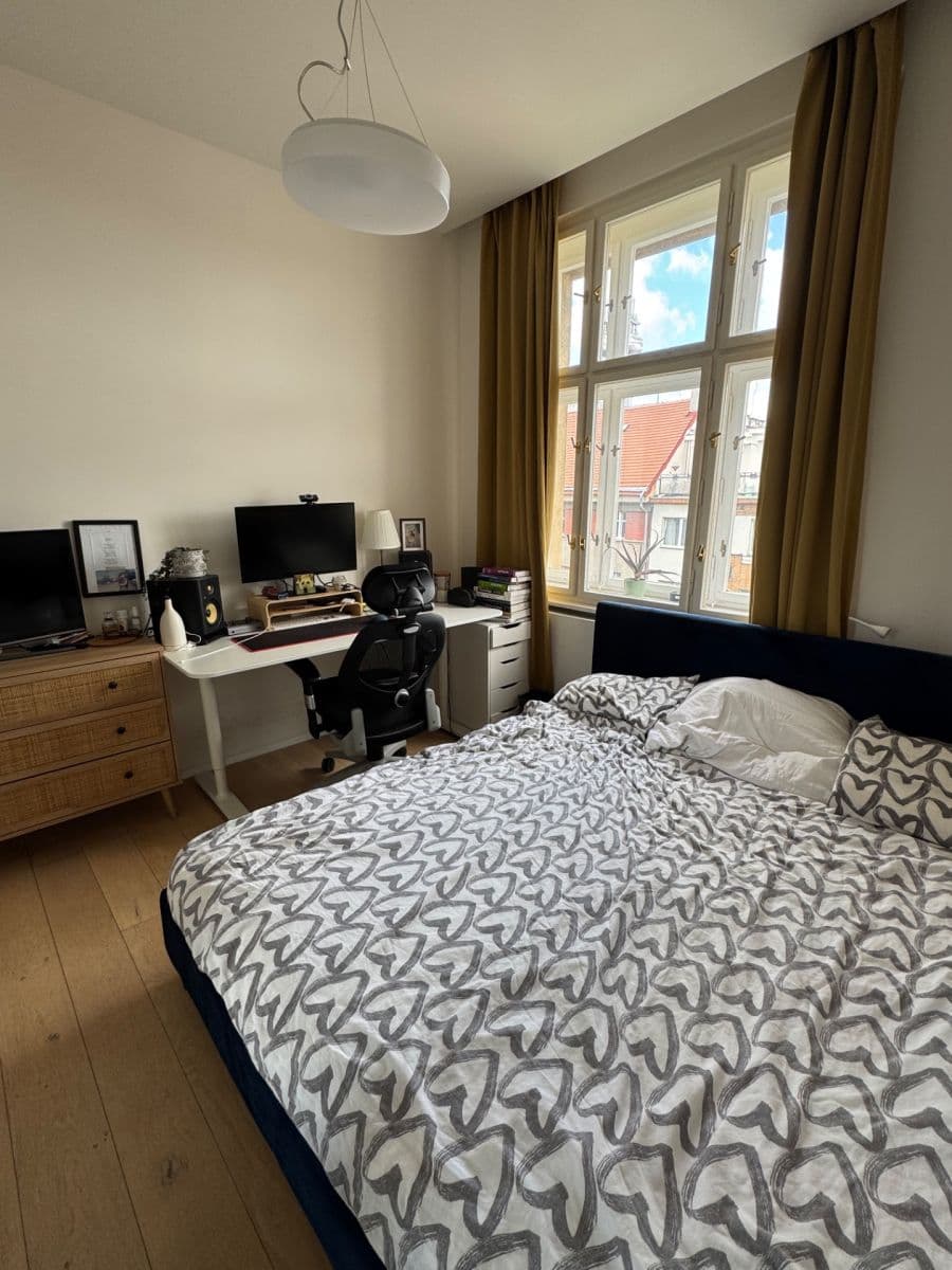 Prenájom bytu 2-izbový 43 m², Lucemburská, Praha, Praha Prenájom bytu 2-izbový 43 m², Lucemburská, Praha, Praha