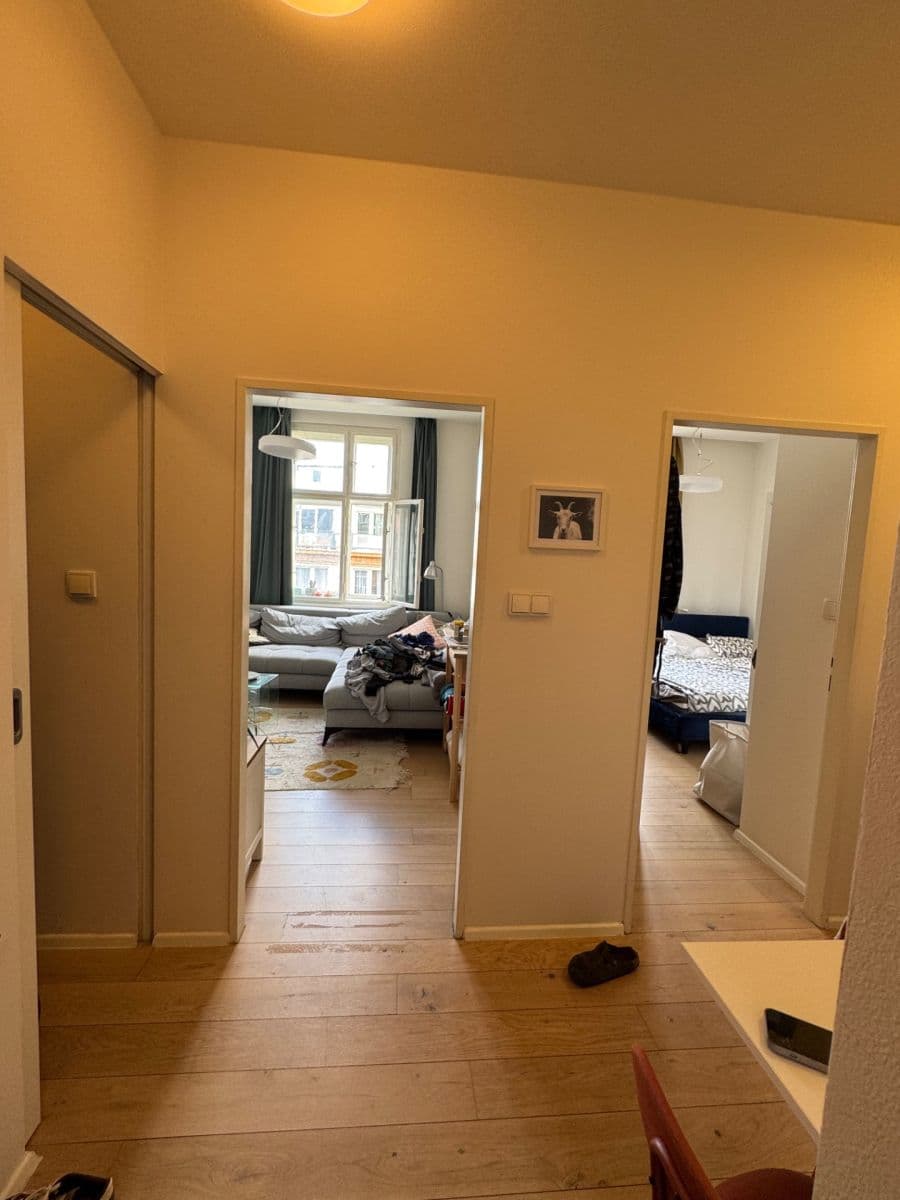 Prenájom bytu 2-izbový 43 m², Lucemburská, Praha, Praha Prenájom bytu 2-izbový 43 m², Lucemburská, Praha, Praha