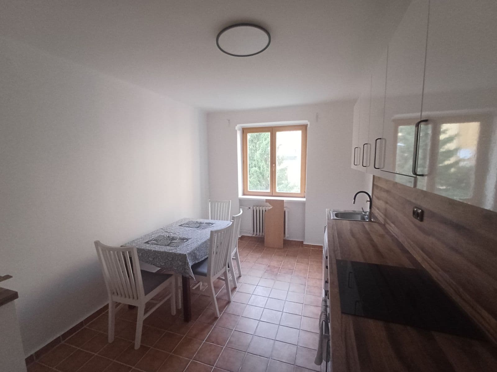 Prenájom bytu 2-izbový 60 m², Konšelská, Praha, Praha Prenájom bytu 2-izbový 60 m², Konšelská, Praha, Praha