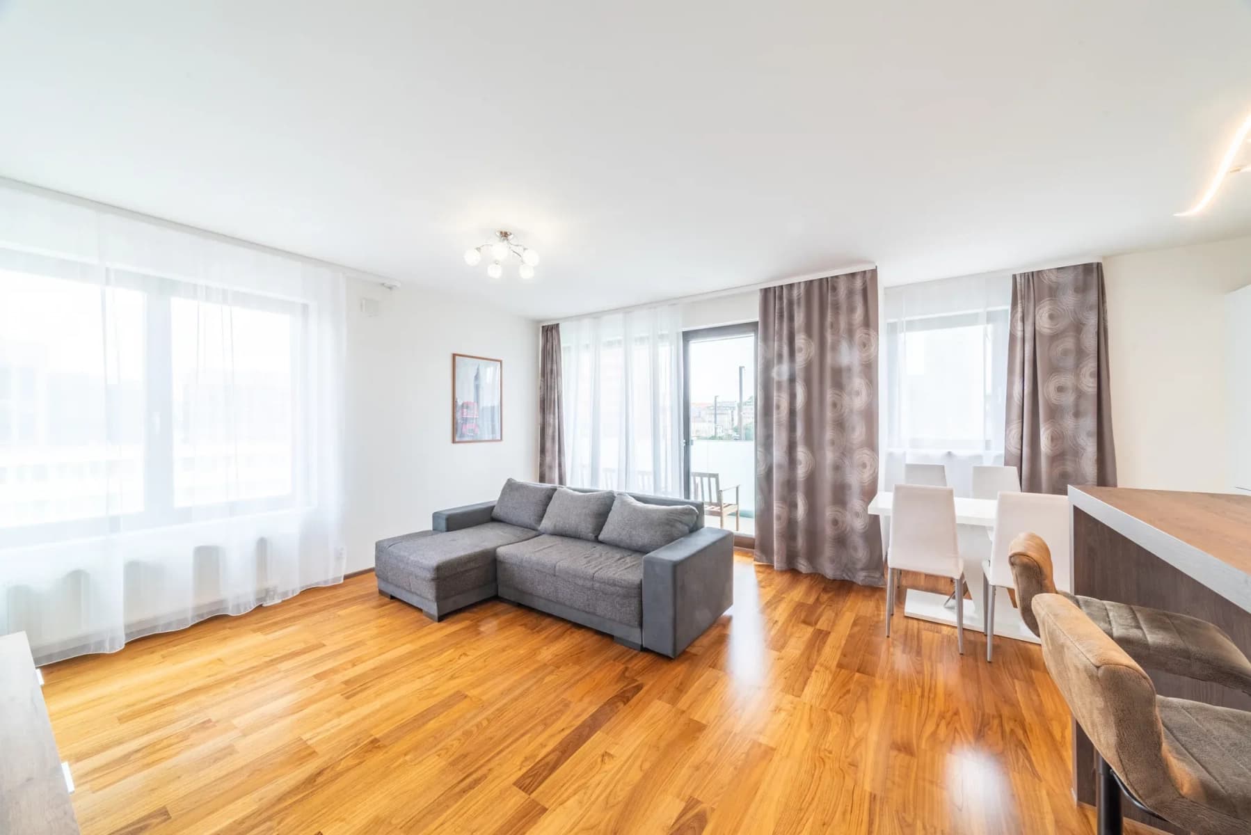Prenájom bytu 62 m², Nekvasilova, Praha, Praha Prenájom bytu 62 m², Nekvasilova, Praha, Praha