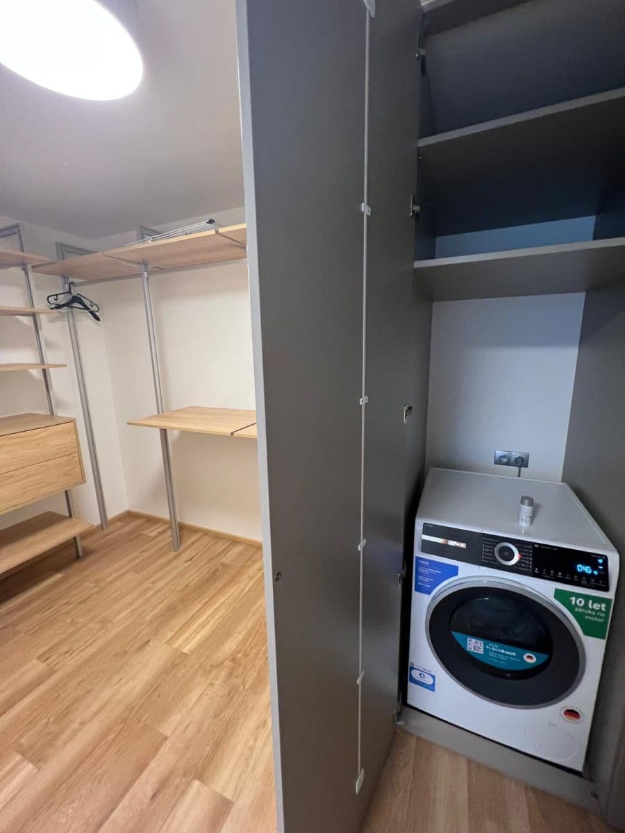 Prenájom bytu 2-izbový 63 m², Kurta Konráda, Praha, Praha Prenájom bytu 2-izbový 63 m², Kurta Konráda, Praha, Praha