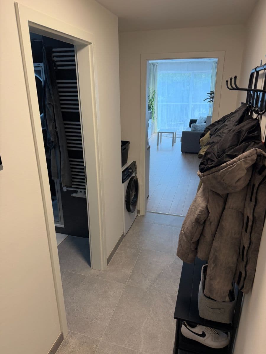 Prenájom bytu 1-izbový 31 m², Českobrodská, Praha, Praha Prenájom bytu 1-izbový 31 m², Českobrodská, Praha, Praha