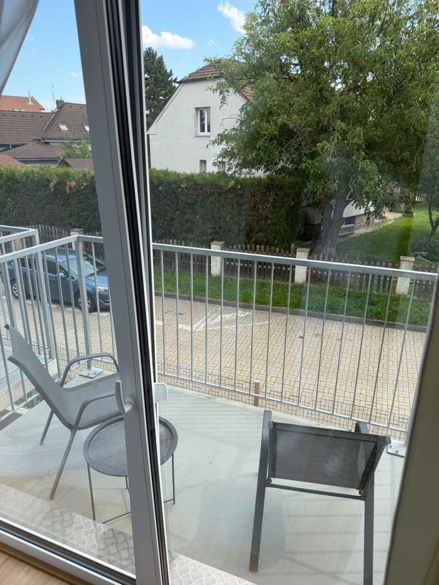 Prenájom bytu 1-izbový 31 m², Českobrodská, Praha, Praha Prenájom bytu 1-izbový 31 m², Českobrodská, Praha, Praha