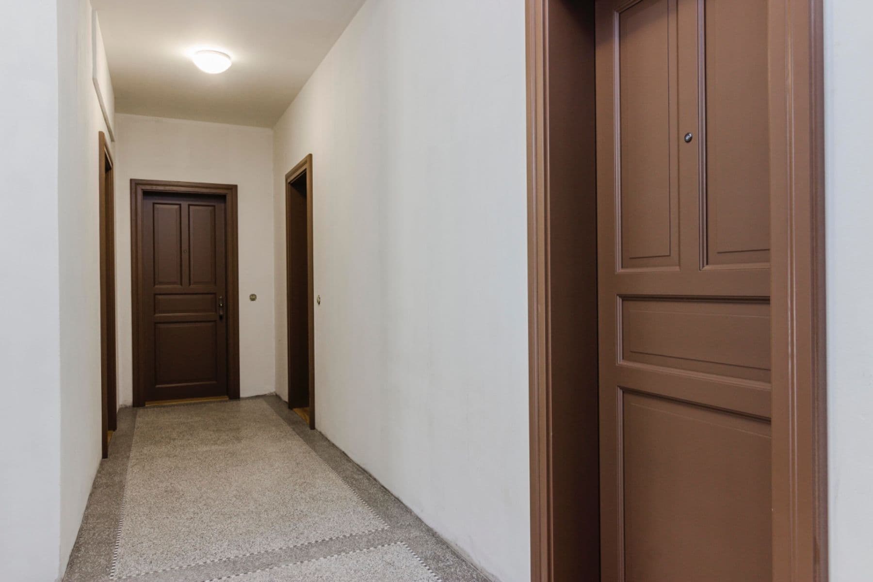 Prenájom bytu 2-izbový 35 m², Na Zámecké, Praha, Praha Prenájom bytu 2-izbový 35 m², Na Zámecké, Praha, Praha