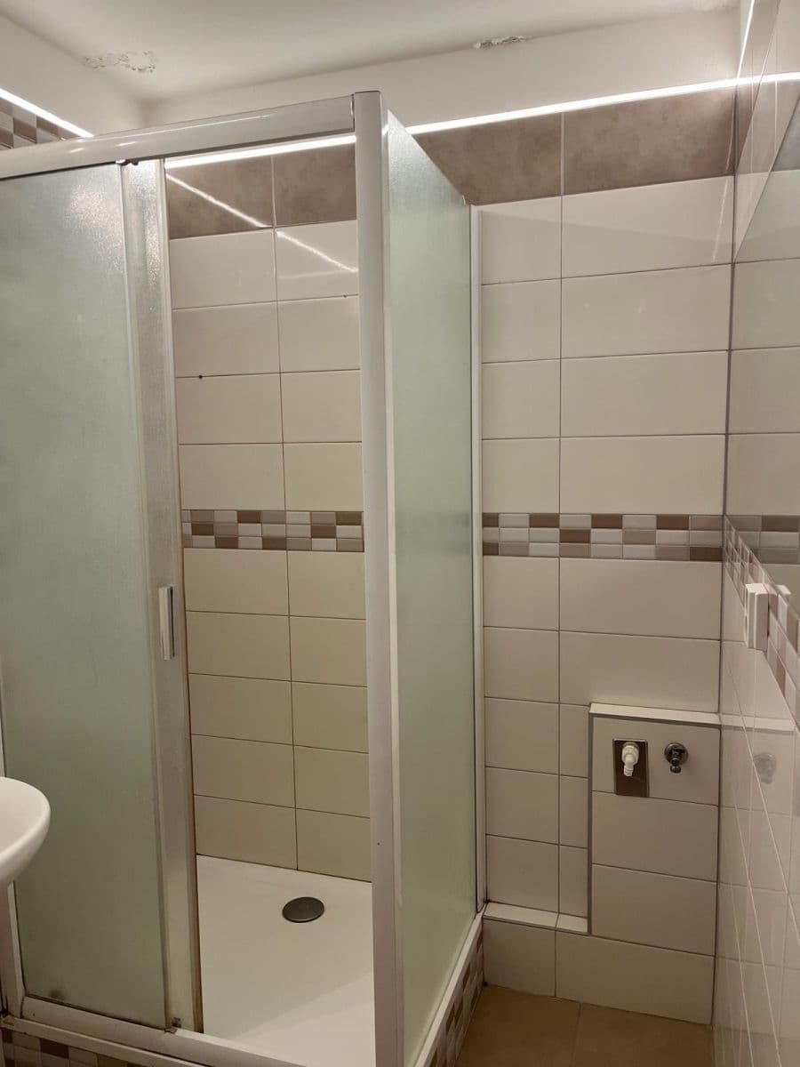 Prenájom bytu 2-izbový 62 m², Macháčkova, Plzeň, Plzeňský kraj Prenájom bytu 2-izbový 62 m², Macháčkova, Plzeň, Plzeňský kraj