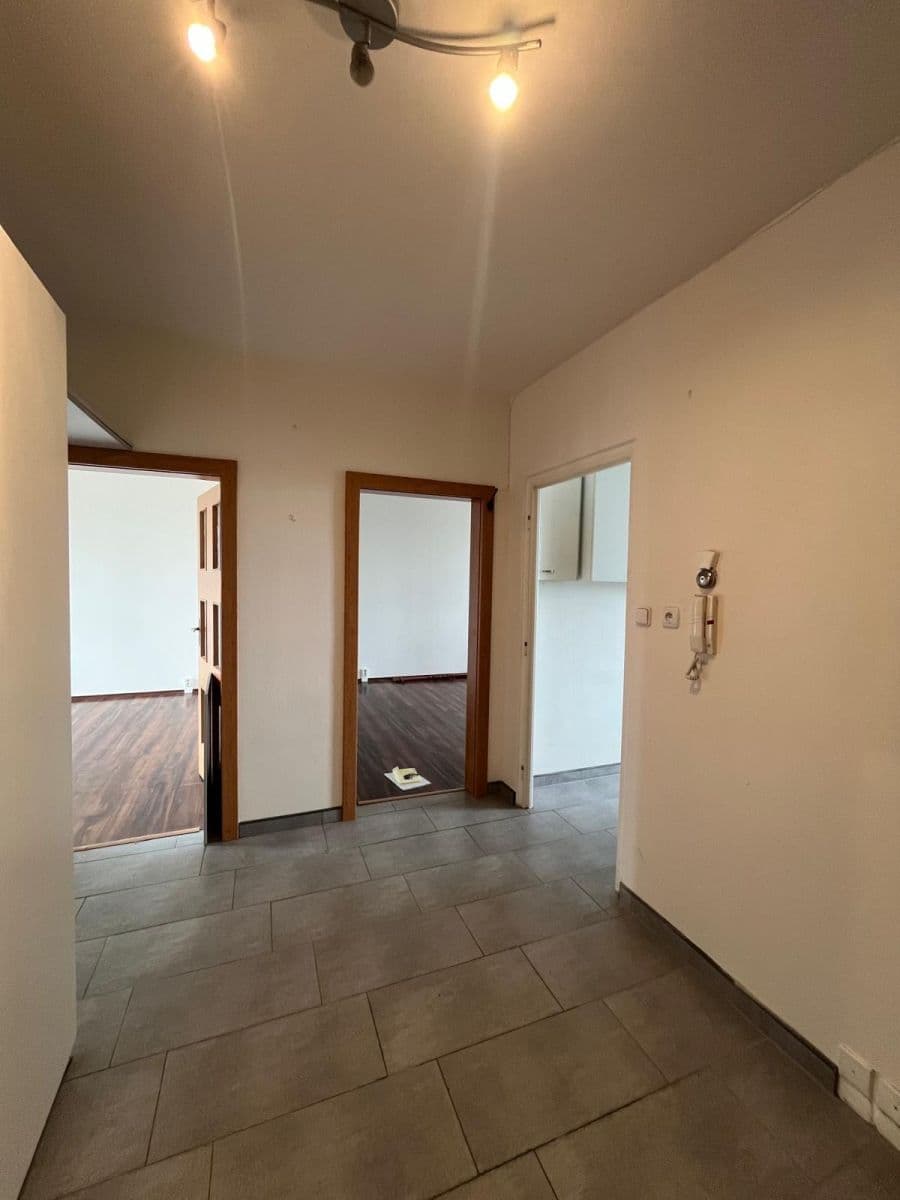 Prenájom bytu 2-izbový 62 m², Macháčkova, Plzeň, Plzeňský kraj Prenájom bytu 2-izbový 62 m², Macháčkova, Plzeň, Plzeňský kraj
