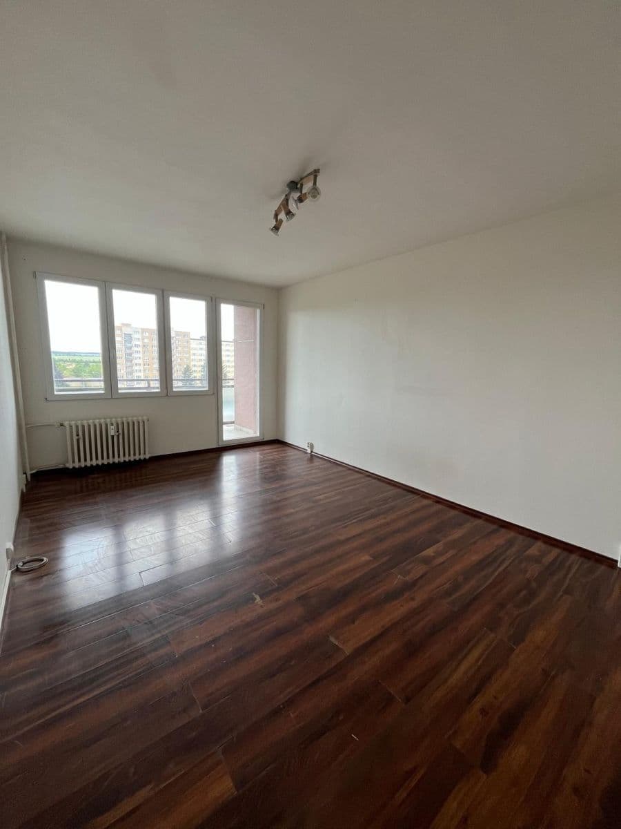 Prenájom bytu 2-izbový 62 m², Macháčkova, Plzeň, Plzeňský kraj Prenájom bytu 2-izbový 62 m², Macháčkova, Plzeň, Plzeňský kraj