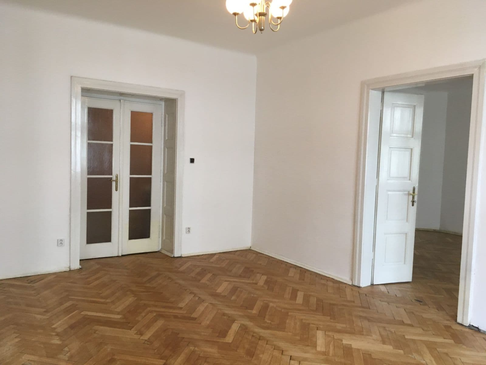 Prenájom bytu 4-izbový 128 m², Sudoměřská, Praha, Praha Prenájom bytu 4-izbový 128 m², Sudoměřská, Praha, Praha