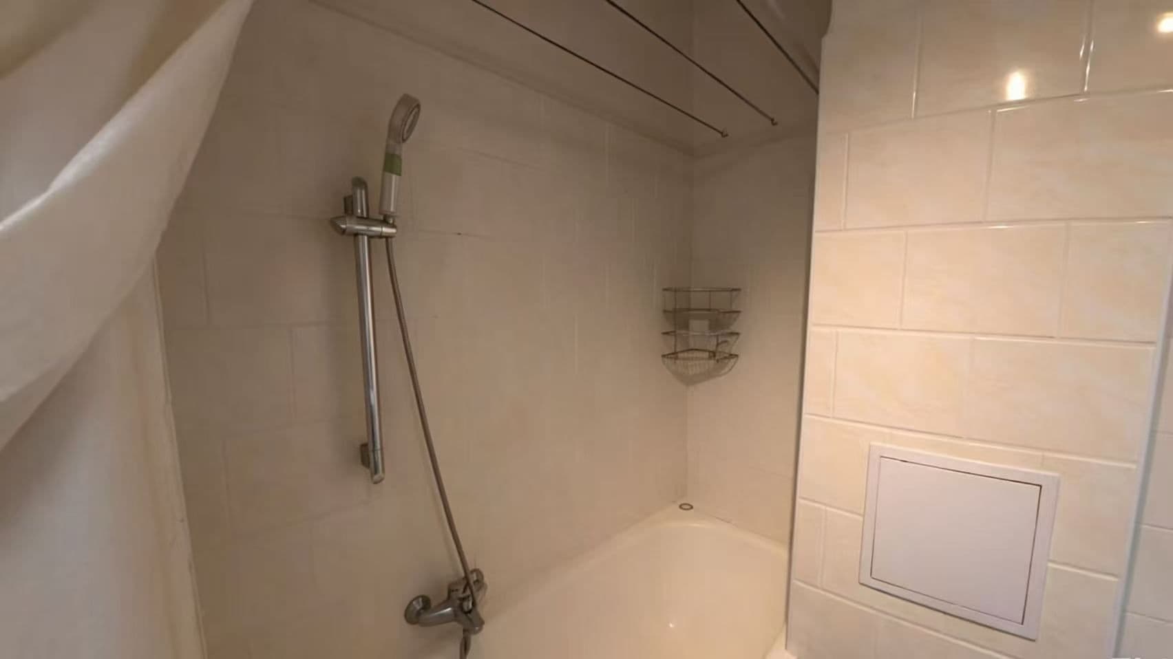 Prenájom bytu 1-izbový 20 m², Opletalova, Praha, Praha Prenájom bytu 1-izbový 20 m², Opletalova, Praha, Praha