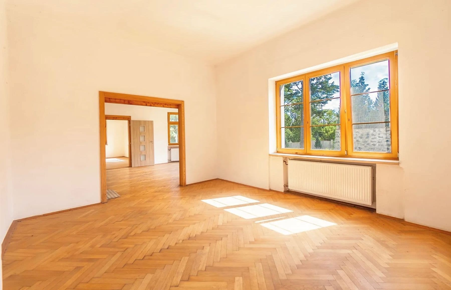 Predaj domu 193 m², pozemek 2.441 m², Elišky Krásnohorské, Ústí nad Labem, Ústecký kraj Predaj domu 193 m², pozemek 2.441 m², Elišky Krásnohorské, Ústí nad Labem, Ústecký kraj