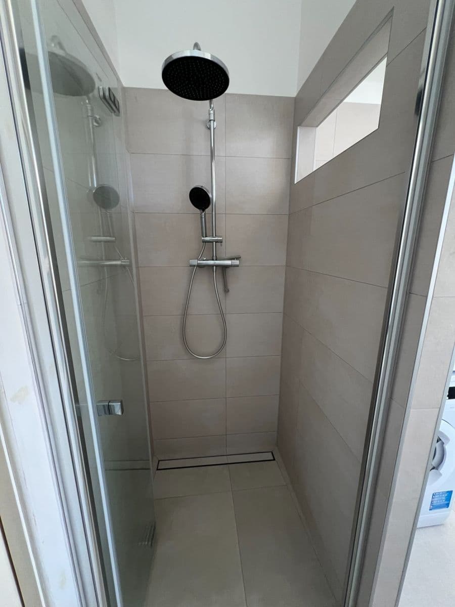 Prenájom bytu 3-izbový 73 m², Na Václavce, Praha, Praha Prenájom bytu 3-izbový 73 m², Na Václavce, Praha, Praha