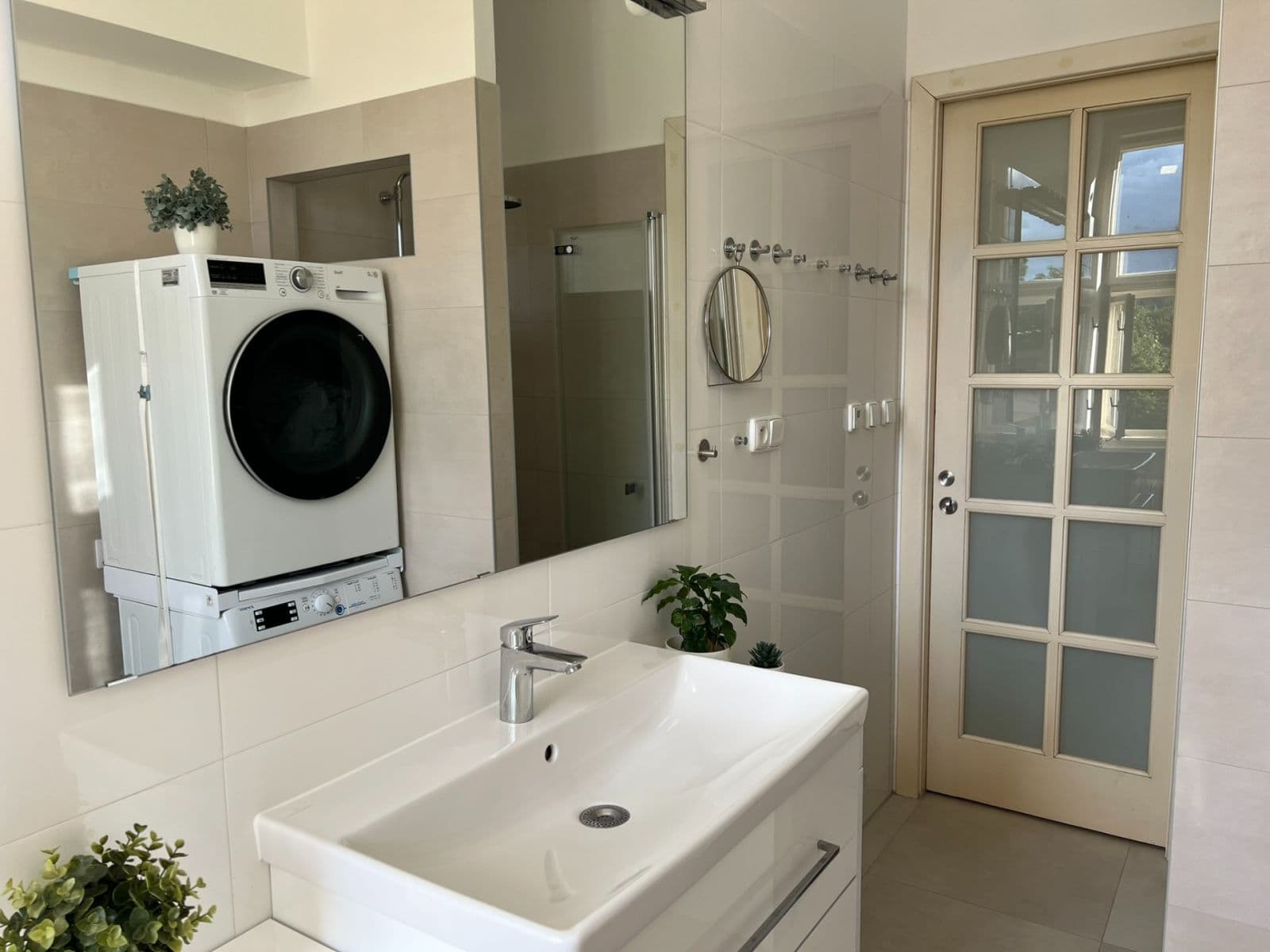 Prenájom bytu 3-izbový 73 m², Na Václavce, Praha, Praha Prenájom bytu 3-izbový 73 m², Na Václavce, Praha, Praha