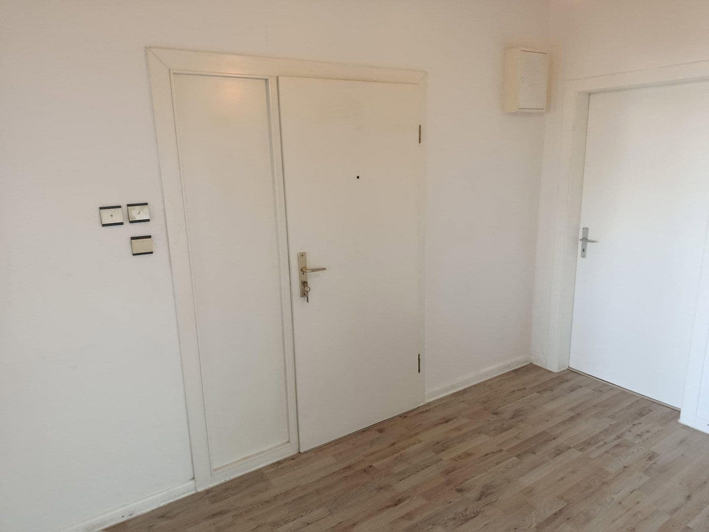 Prenájom bytu 3-izbový 84 m², Hamm, Severné Porýnie - Westfálsko Prenájom bytu 3-izbový 84 m², Hamm, Severné Porýnie - Westfálsko