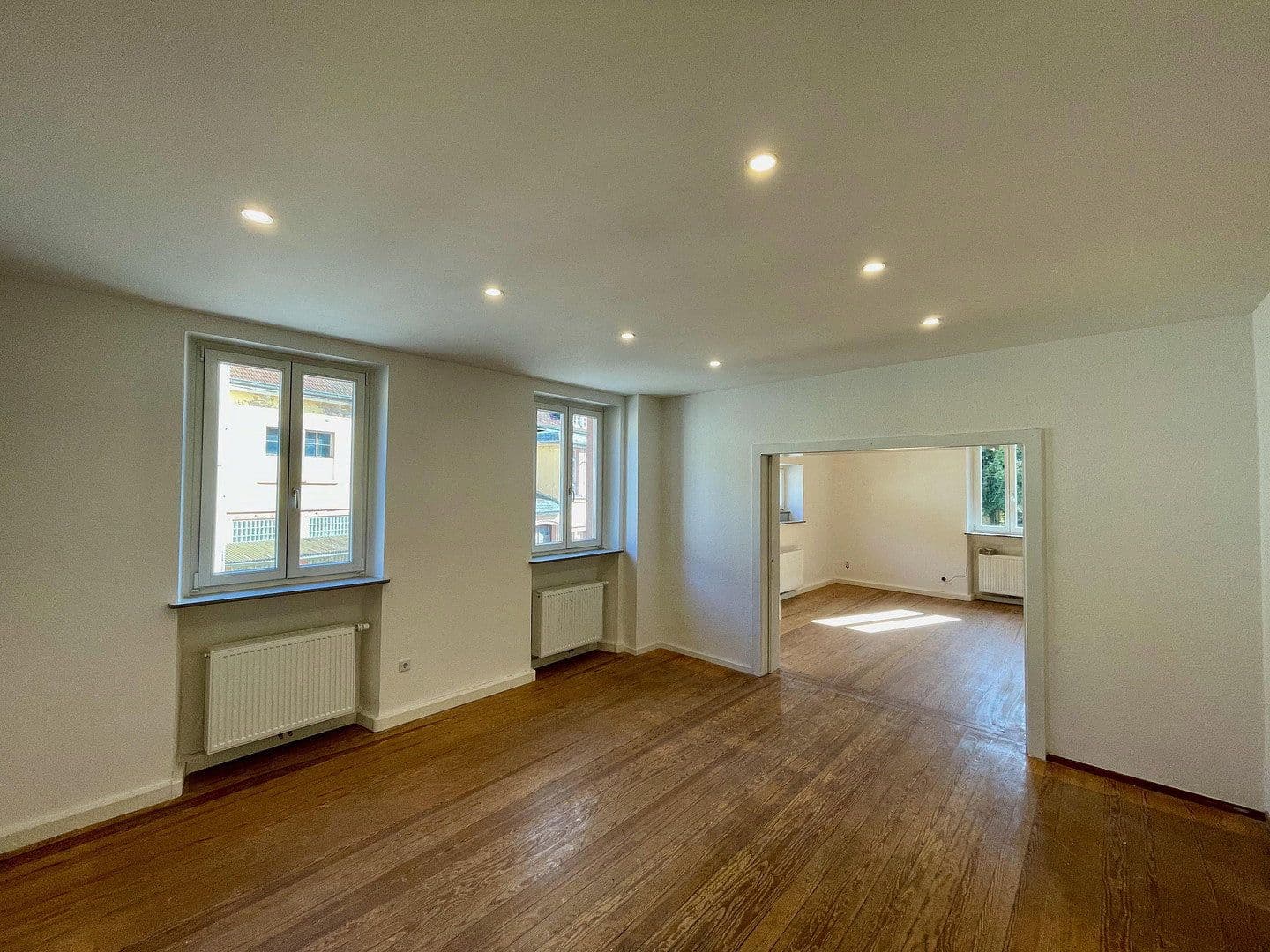 Predaj domu 220 m², pozemek 300 m², Talstr. 71, Frankeneck, Porýnie-Falcko Predaj domu 220 m², pozemek 300 m², Talstr. 71, Frankeneck, Porýnie-Falcko