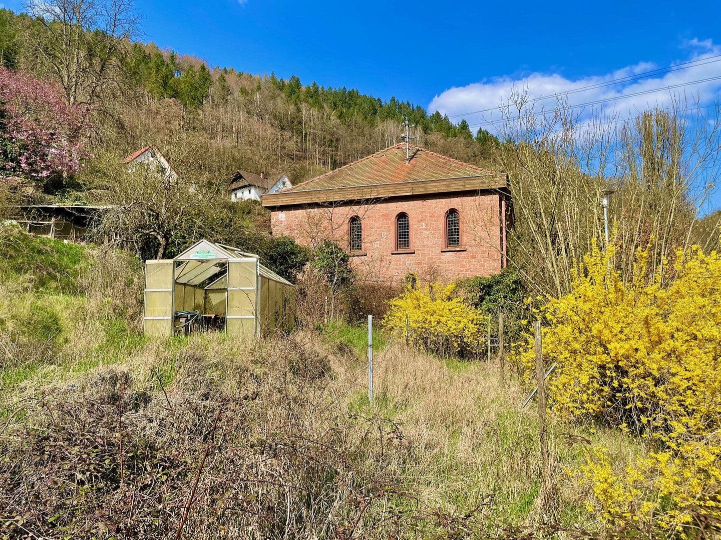 Predaj bytu 5-izbový 140 m², Talstr. 71, Frankeneck, Porýnie-Falcko Predaj bytu 5-izbový 140 m², Talstr. 71, Frankeneck, Porýnie-Falcko