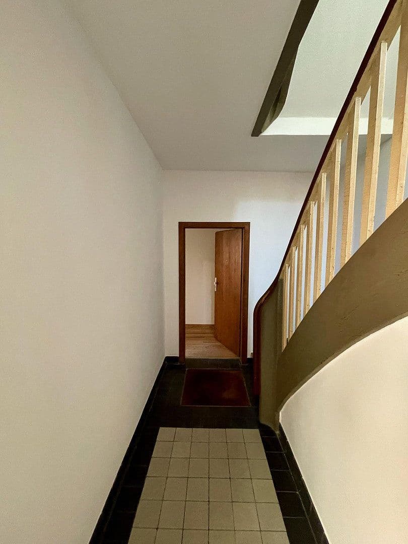 Predaj bytu 5-izbový 140 m², Talstr. 71, Frankeneck, Porýnie-Falcko Predaj bytu 5-izbový 140 m², Talstr. 71, Frankeneck, Porýnie-Falcko