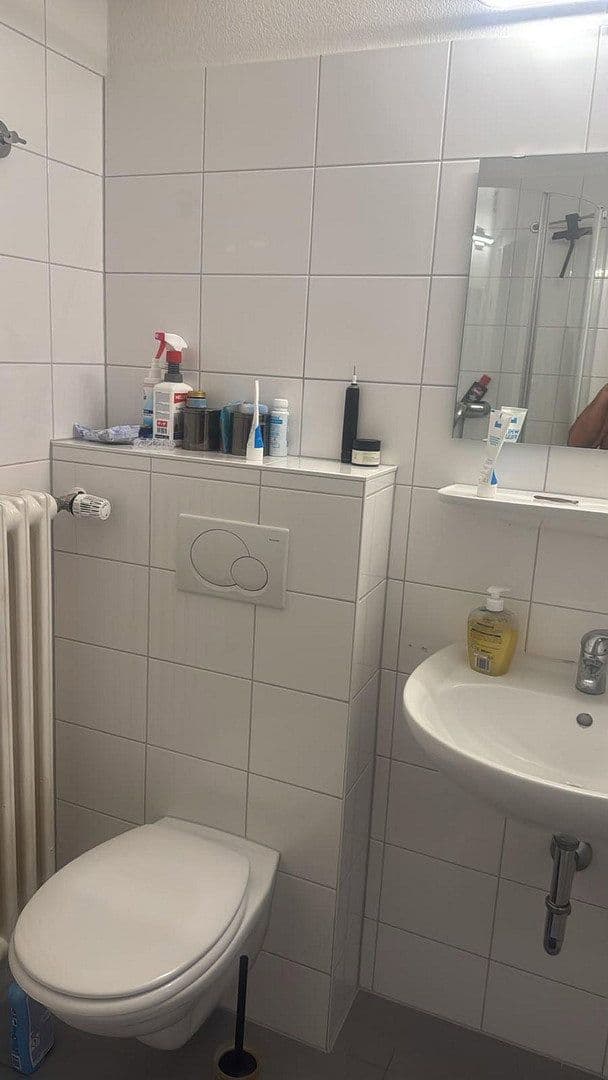 Prenájom bytu 3-izbový 72 m², Isolanistrasse 18, Köln, Severné Porýnie - Westfálsko Prenájom bytu 3-izbový 72 m², Isolanistrasse 18, Köln, Severné Porýnie - Westfálsko