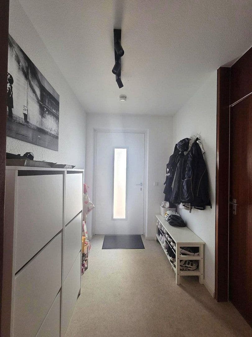 Prenájom bytu 4-izbový 117 m², Danziger-Straße 40, Tübingen, Bádensko-Wurttembersko Prenájom bytu 4-izbový 117 m², Danziger-Straße 40, Tübingen, Bádensko-Wurttembersko