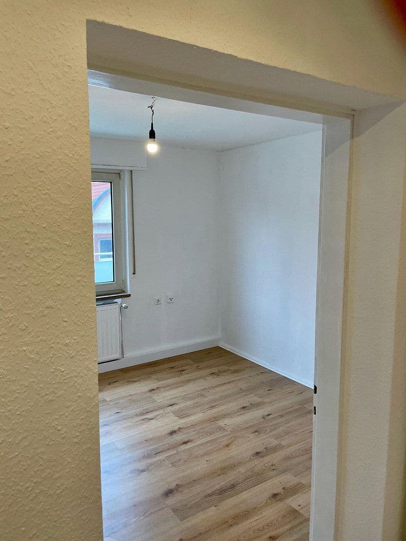 Prenájom bytu 2-izbový 56 m², St.-Franziskus-Str. 9, Kaiserslautern, Porýnie-Falcko Prenájom bytu 2-izbový 56 m², St.-Franziskus-Str. 9, Kaiserslautern, Porýnie-Falcko